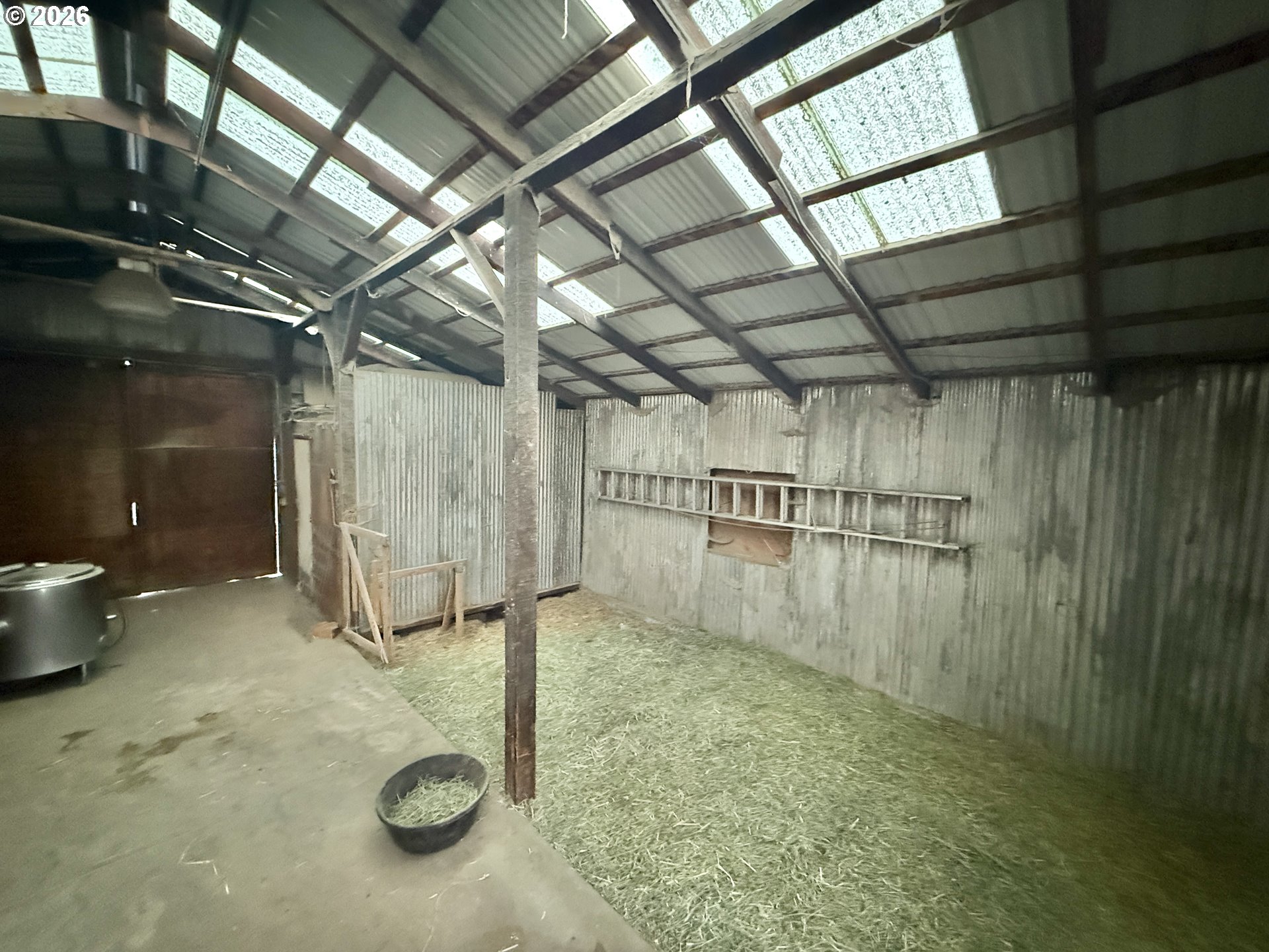 main property photo 42