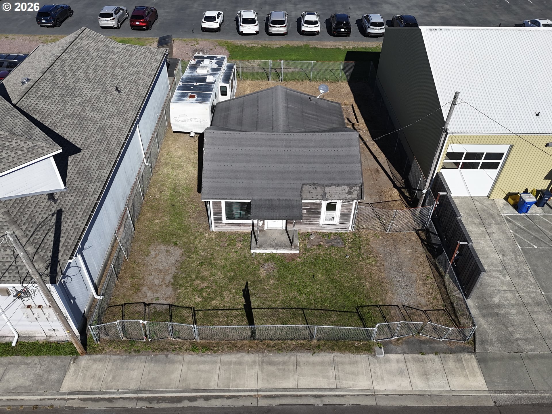 main property photo 3