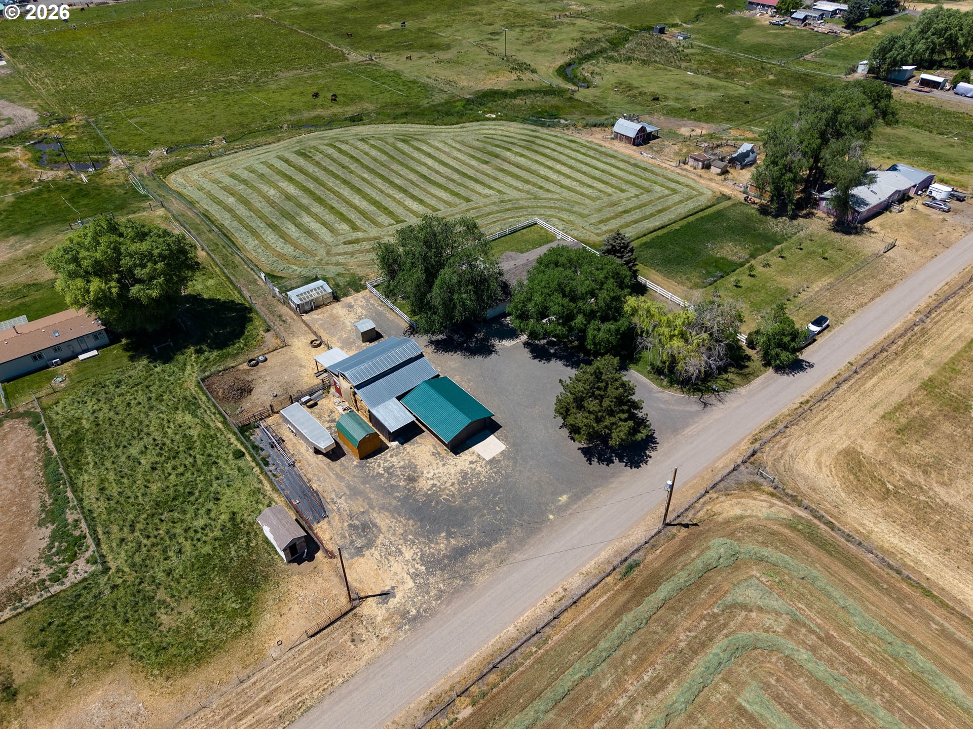 main property photo 15