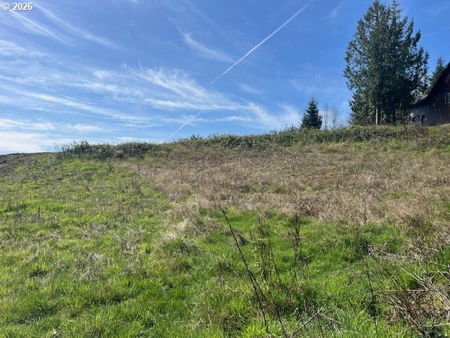 main property photo 10