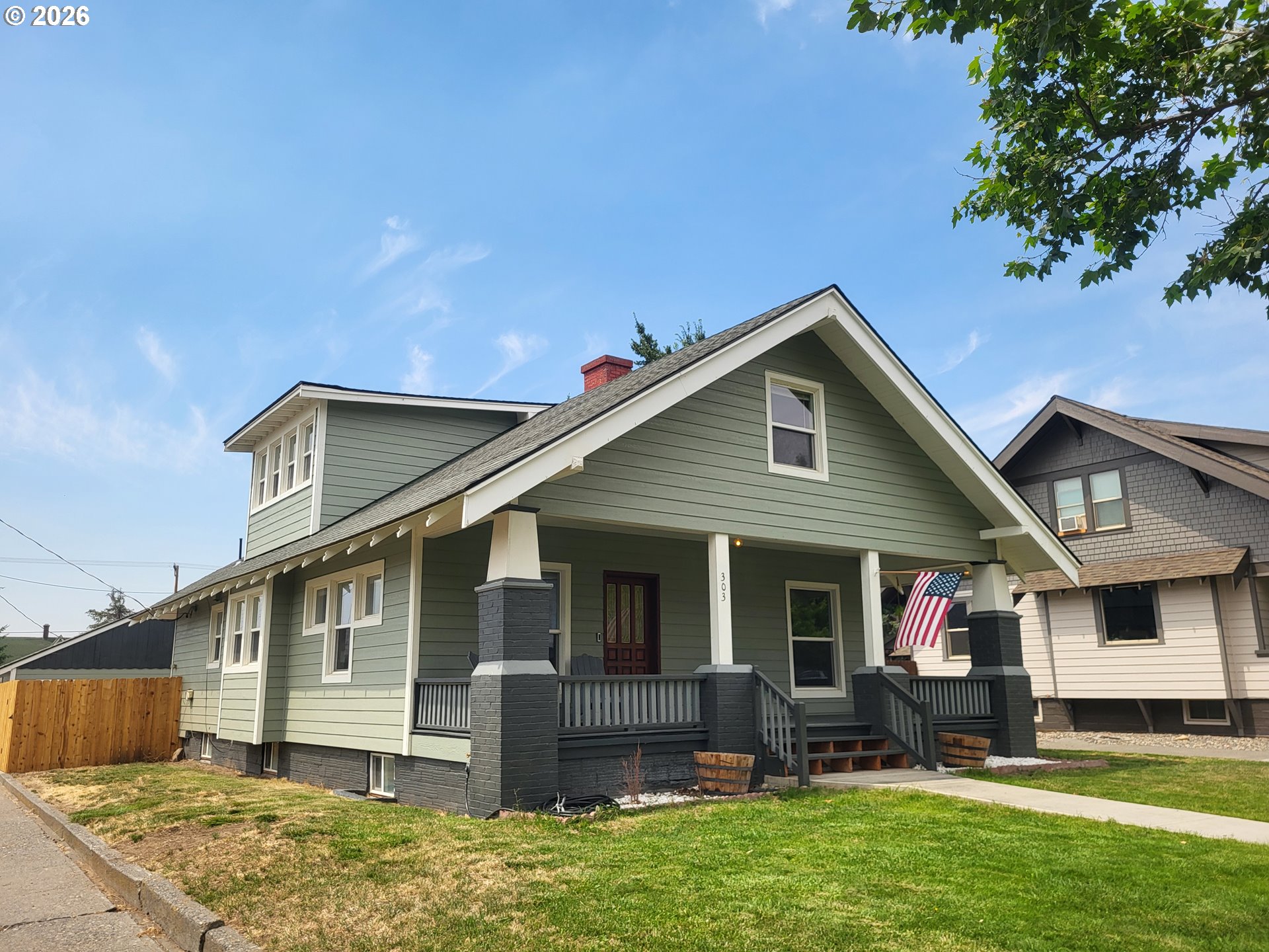 main property photo 2