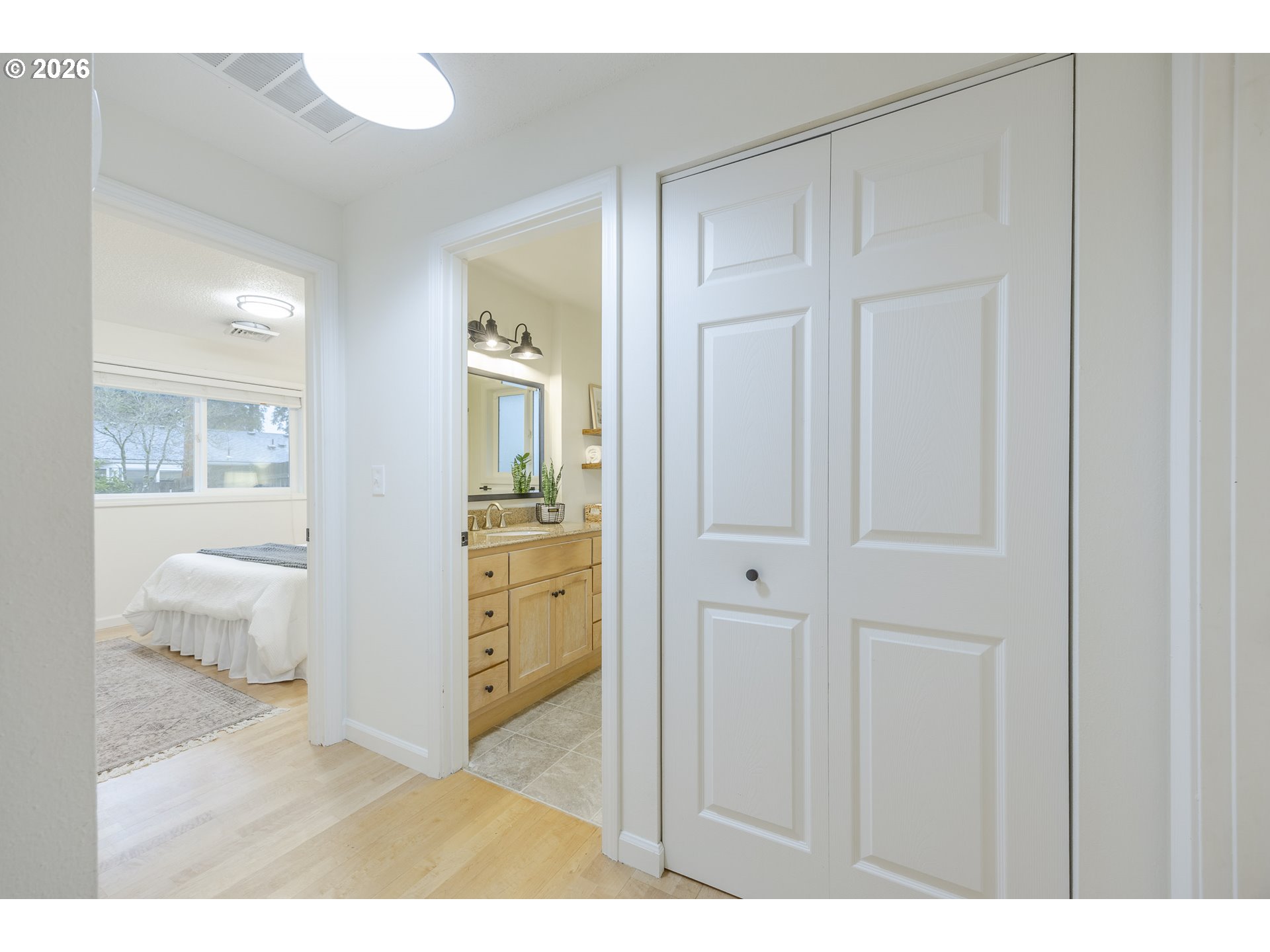 property viewer photo 29