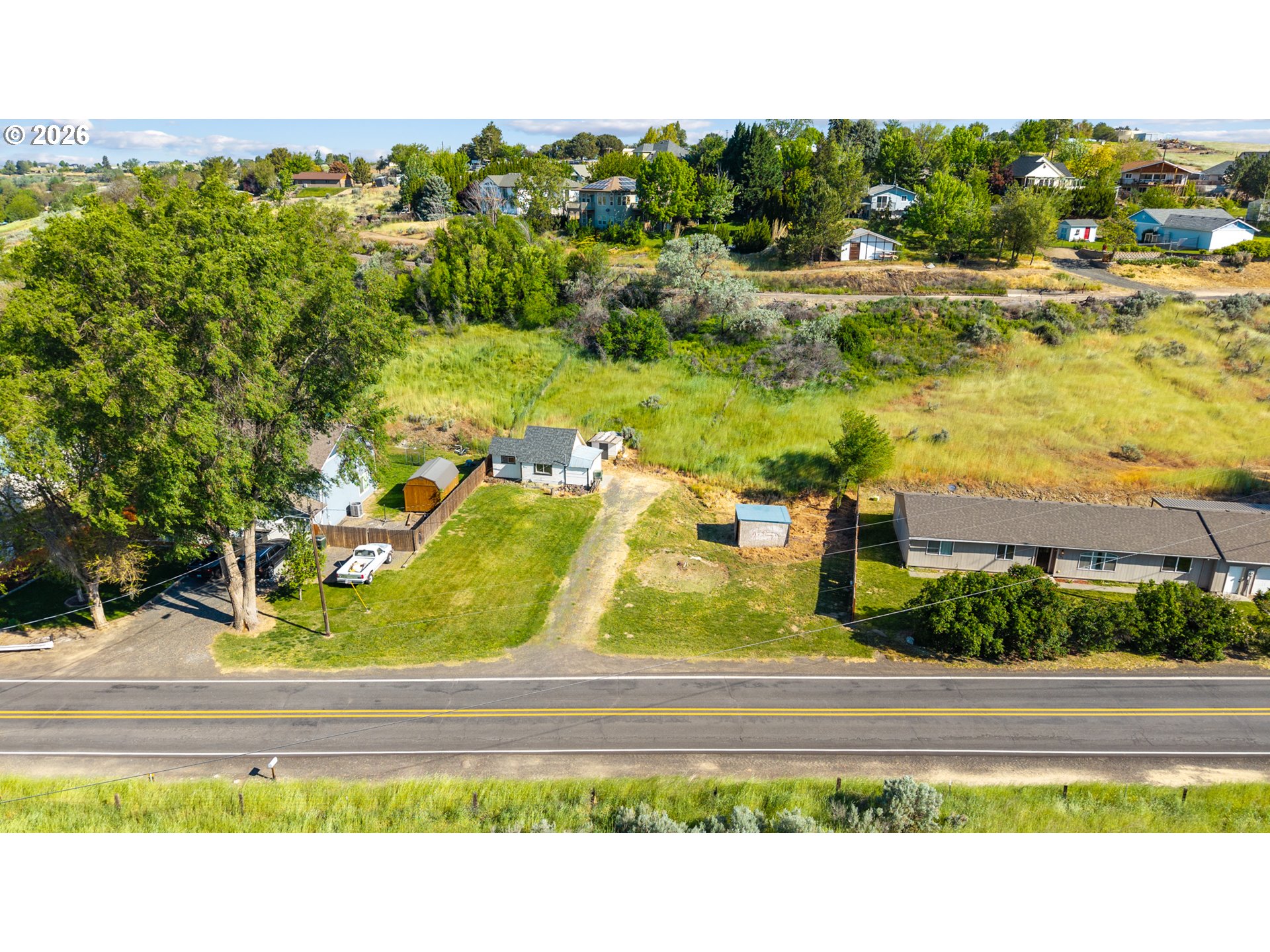main property photo 22