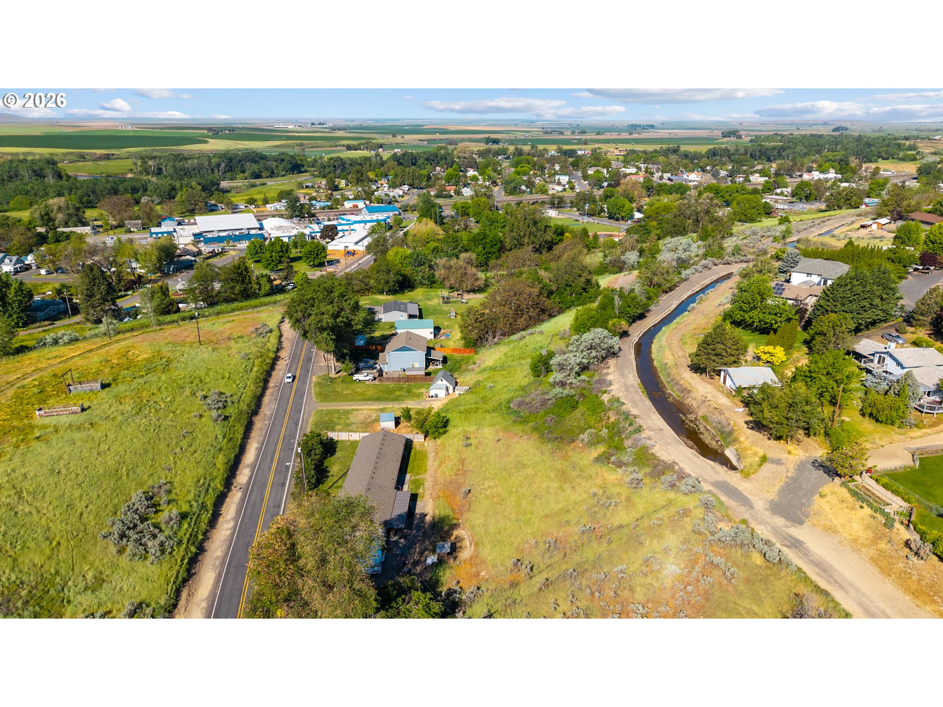 main property photo 25