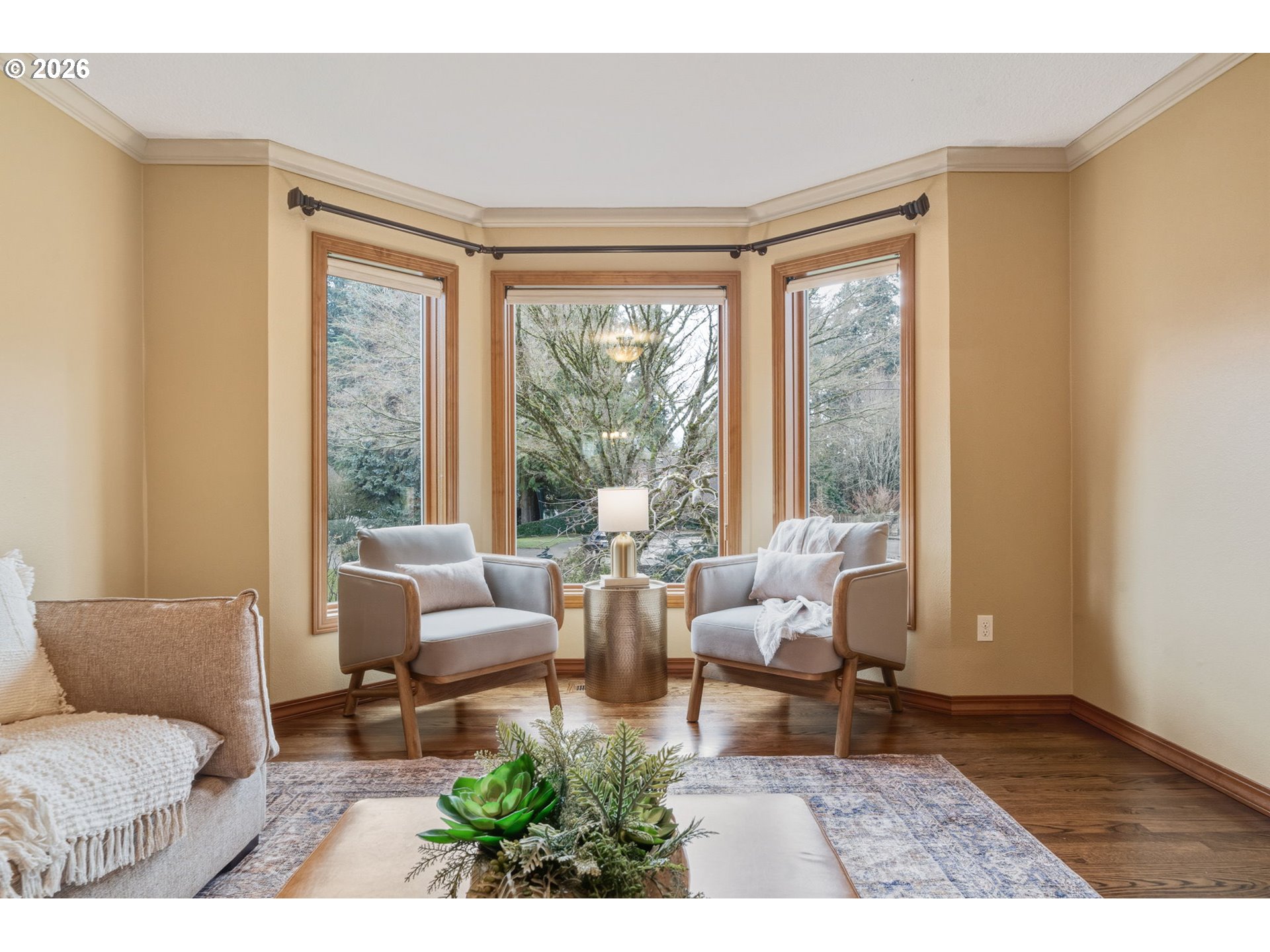property viewer photo 7