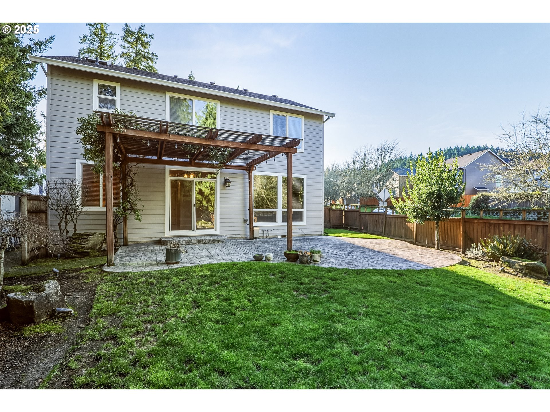 property viewer photo 18