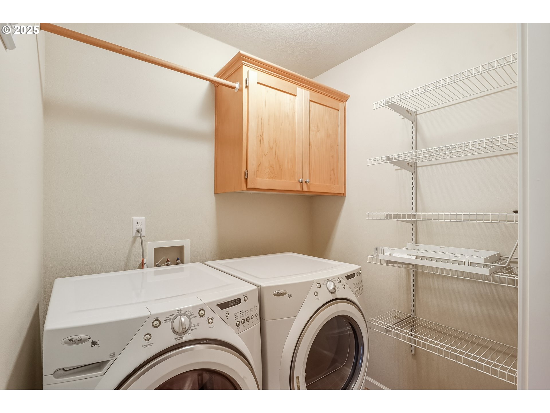 property viewer photo 8