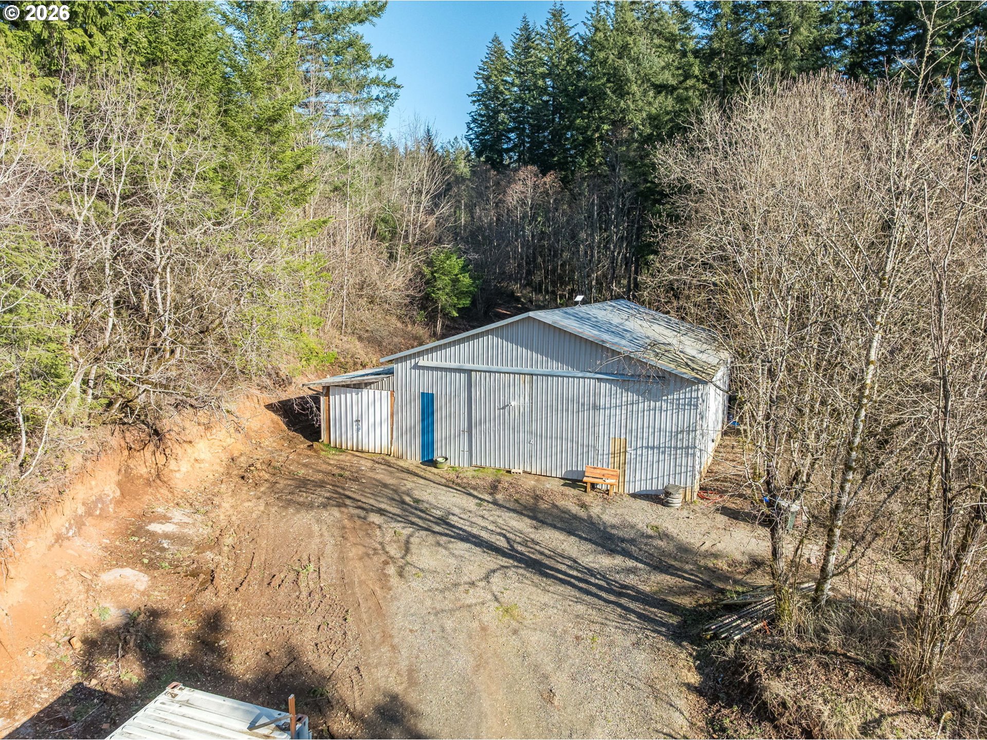 main property photo 34