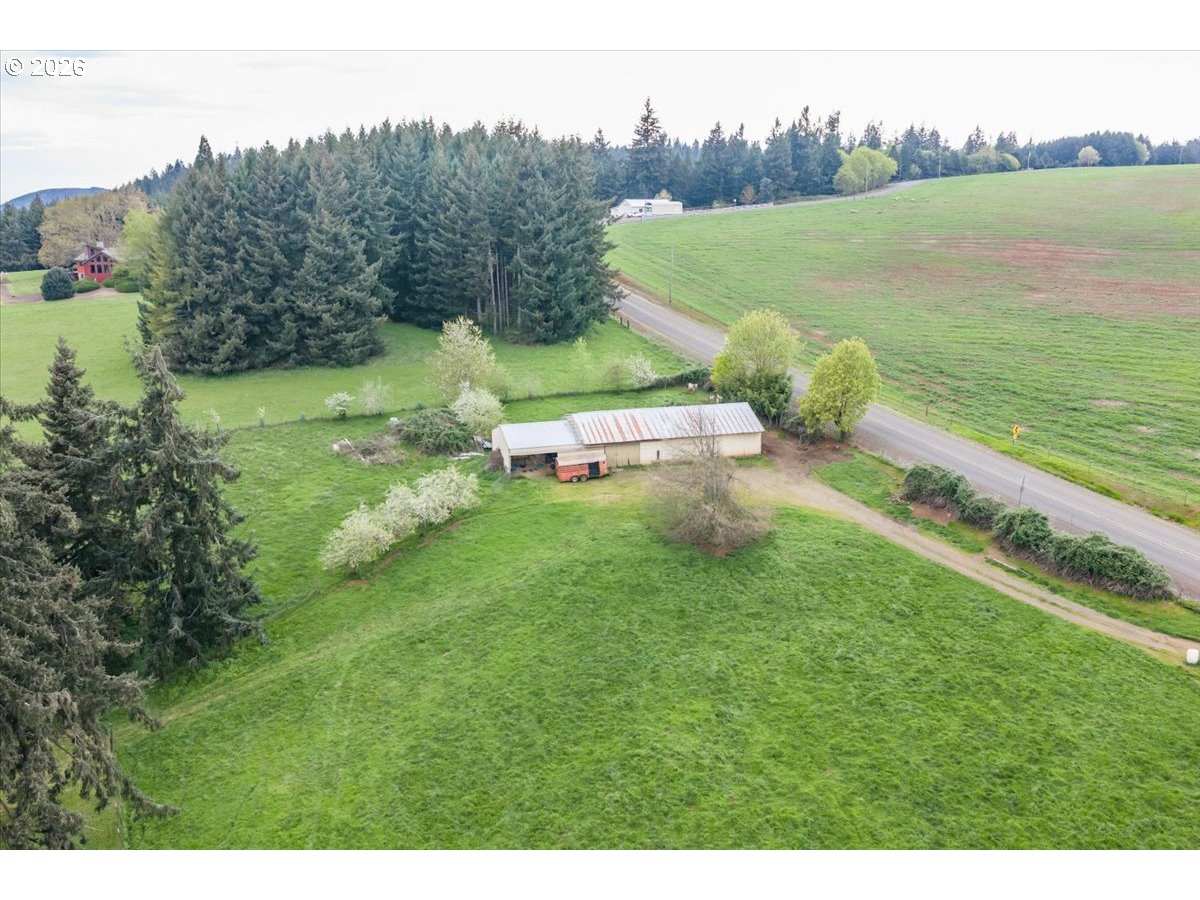 main property photo 43