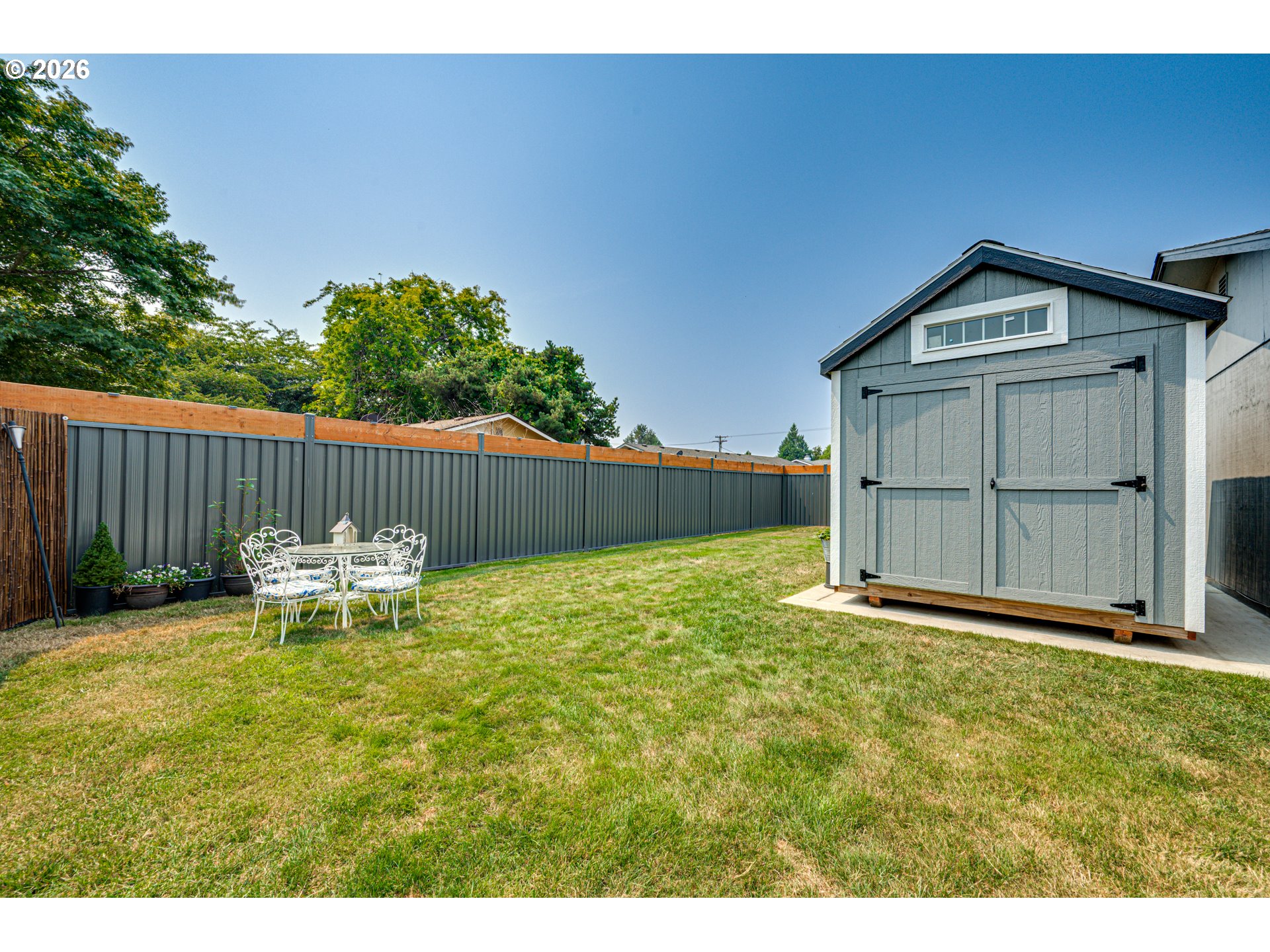main property photo 25
