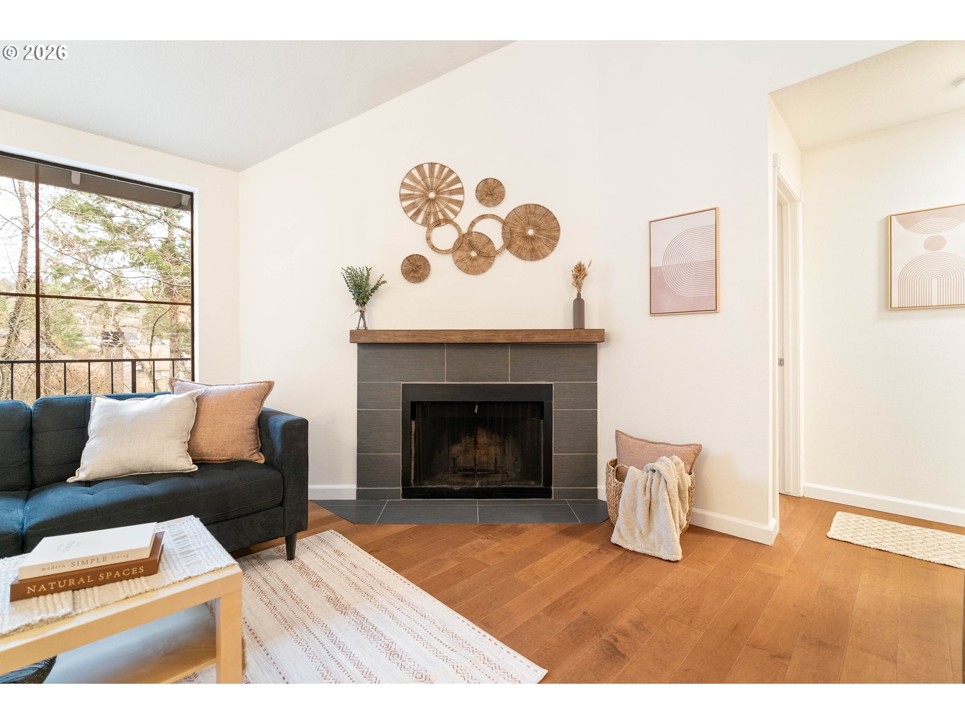 property viewer photo 15