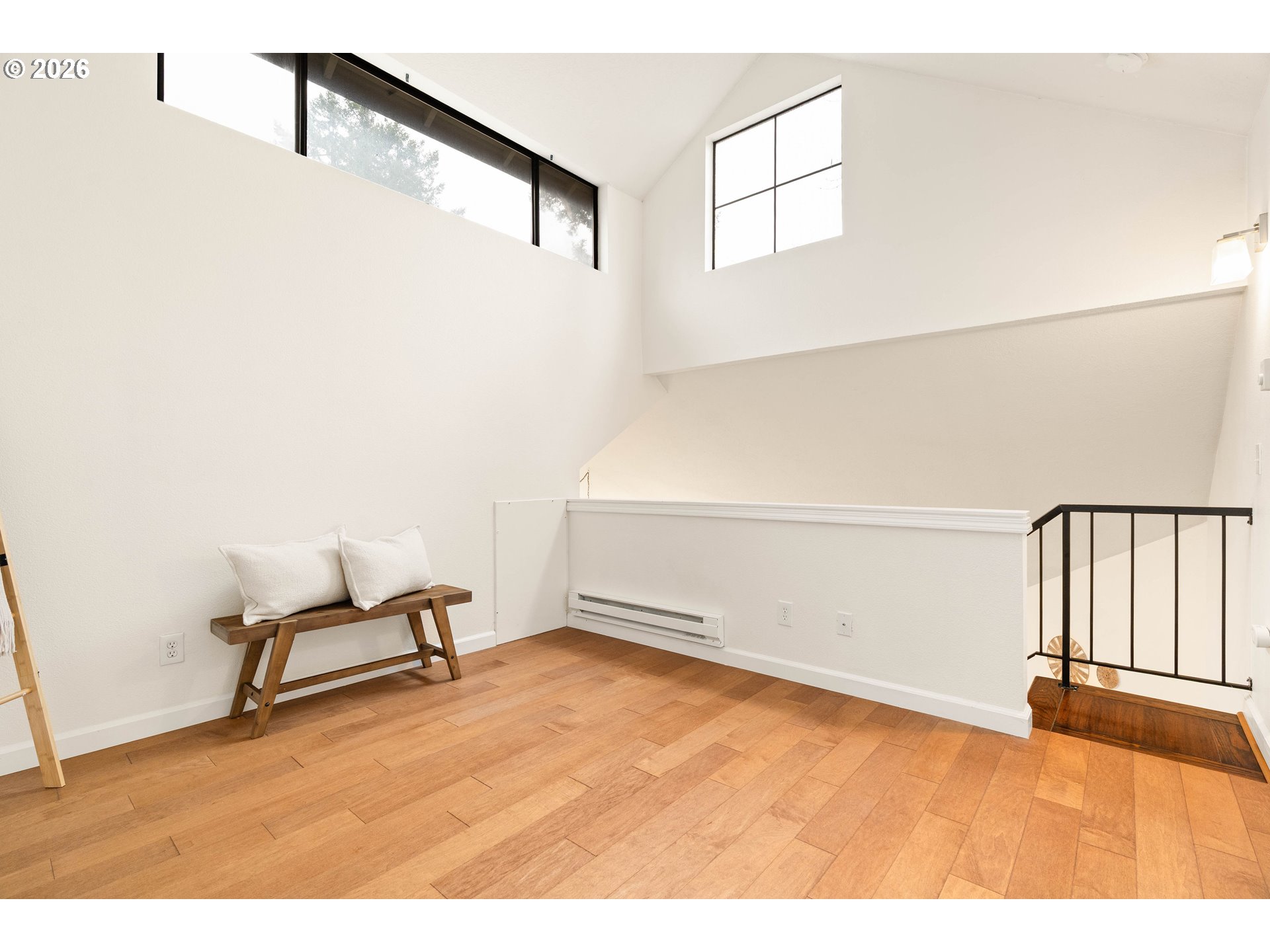 property viewer photo 26