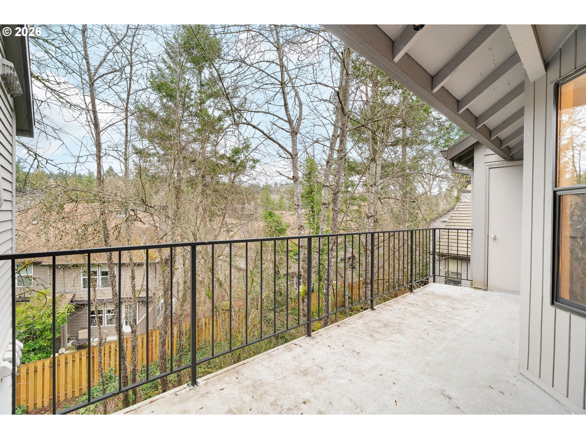 property viewer photo 27