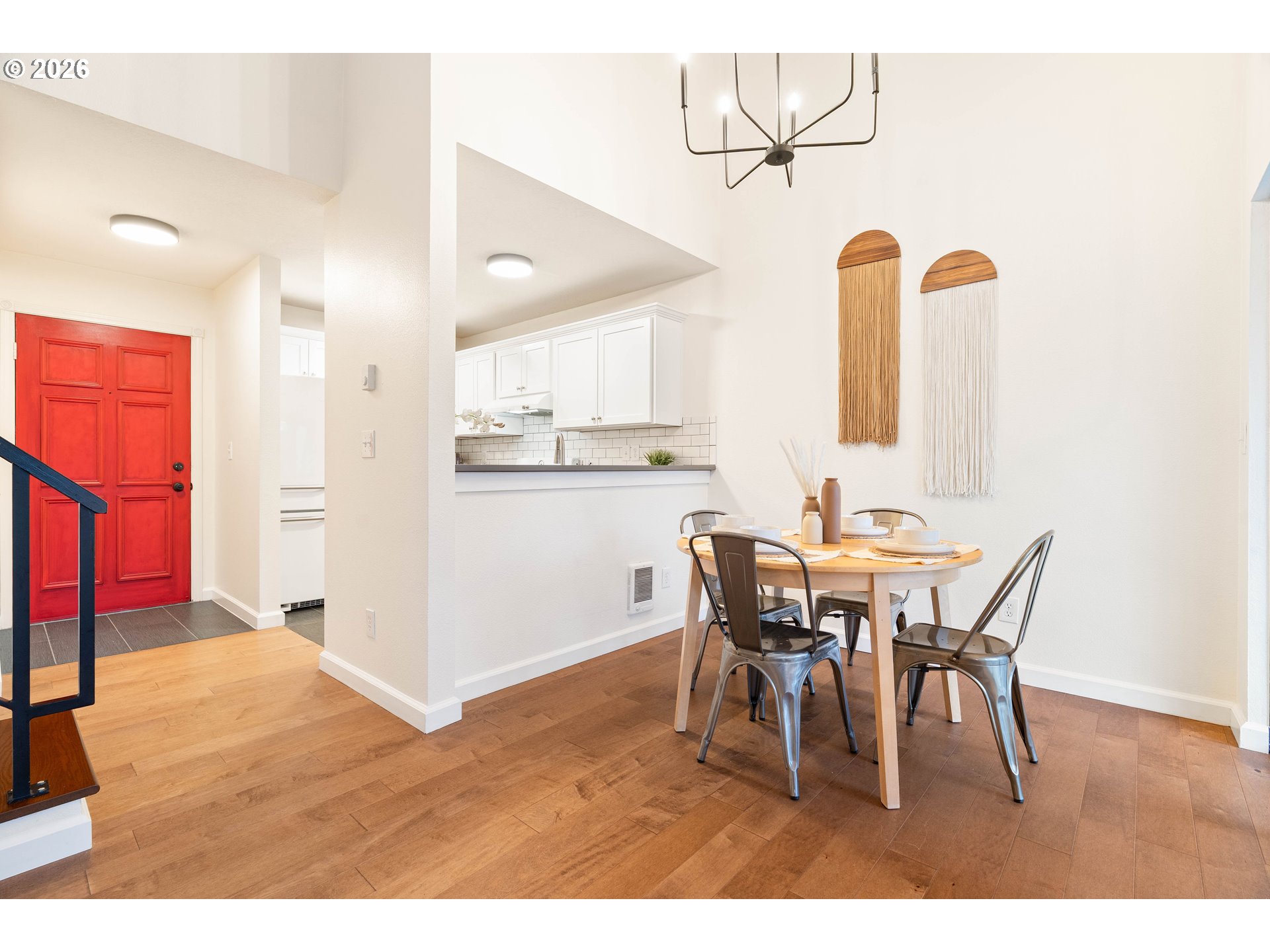 property viewer photo 3