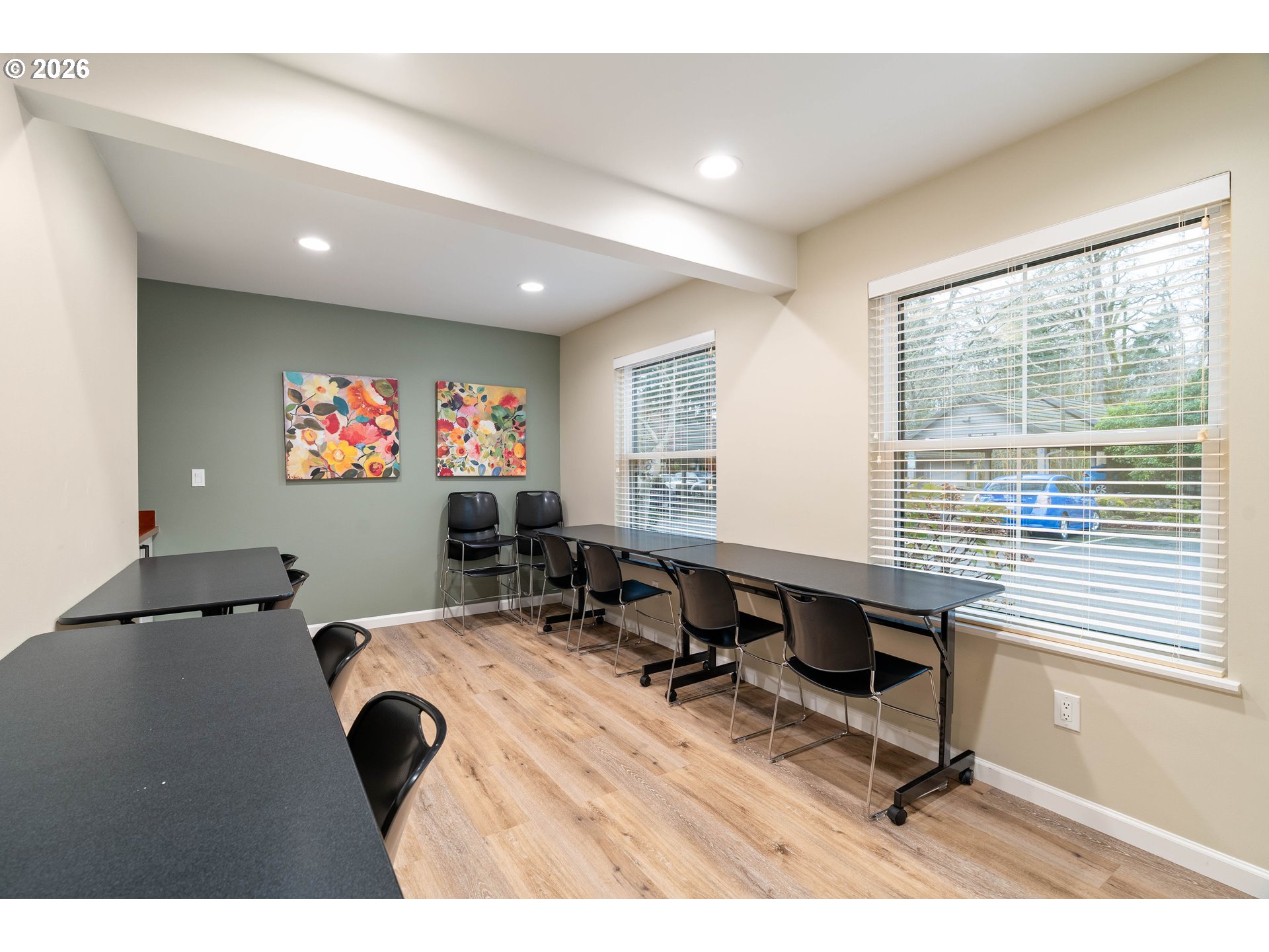 property viewer photo 32