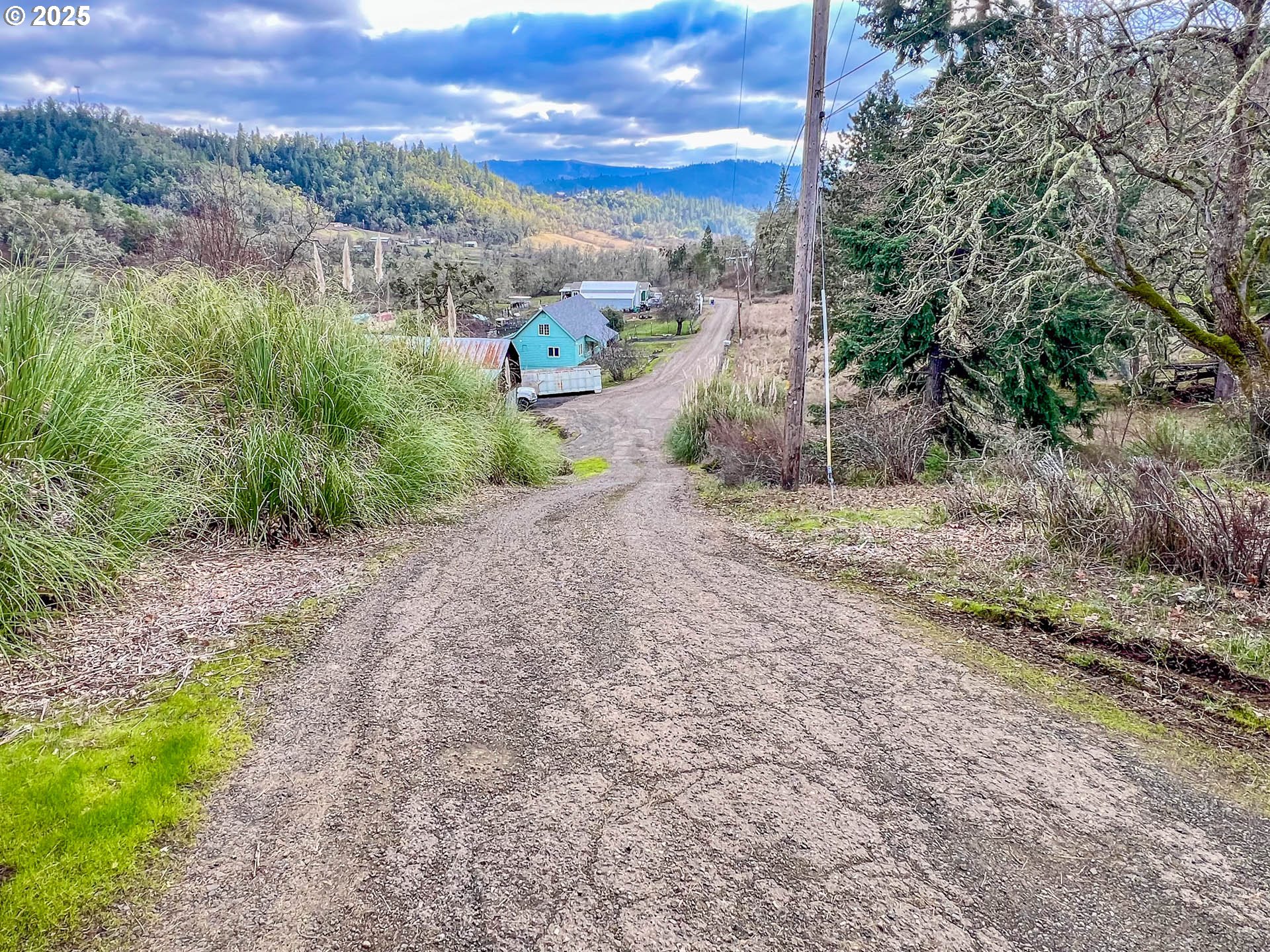 main property photo 36