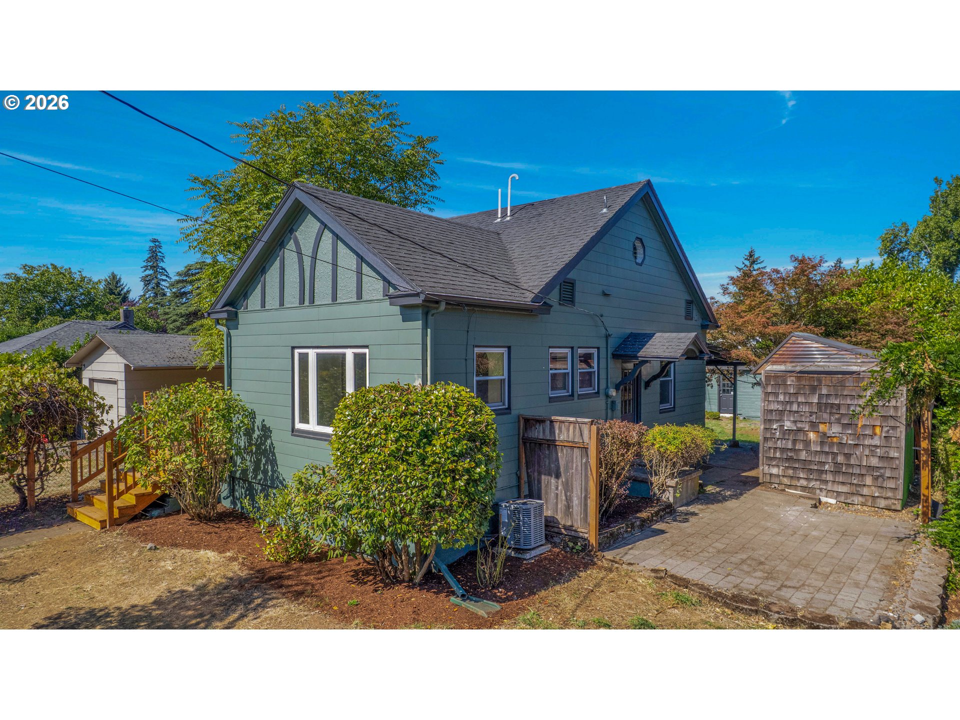 main property photo 2