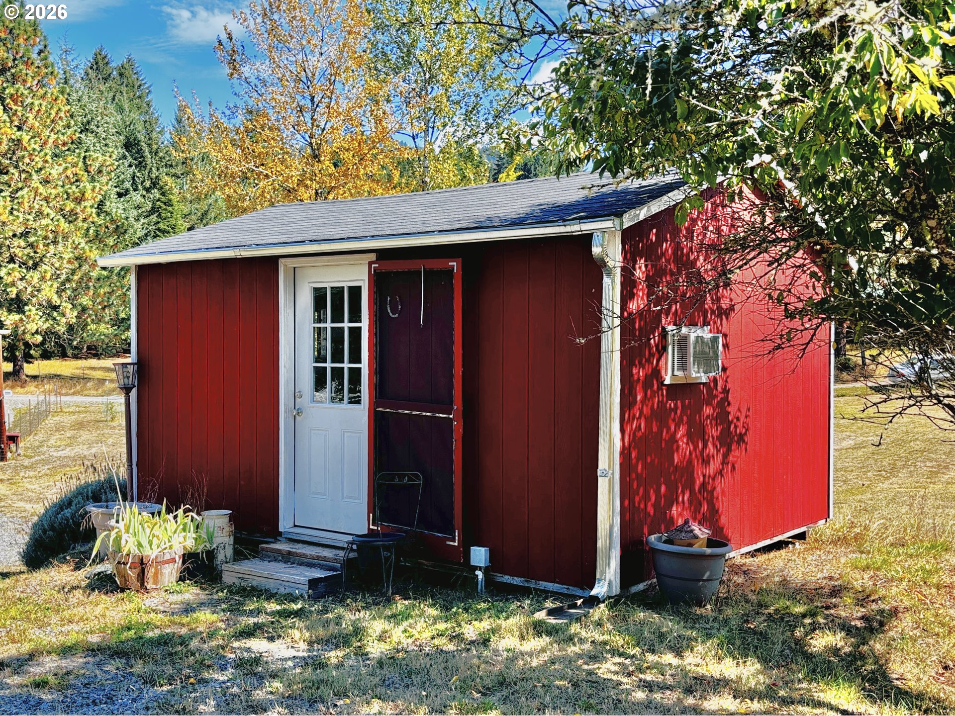 main property photo 36