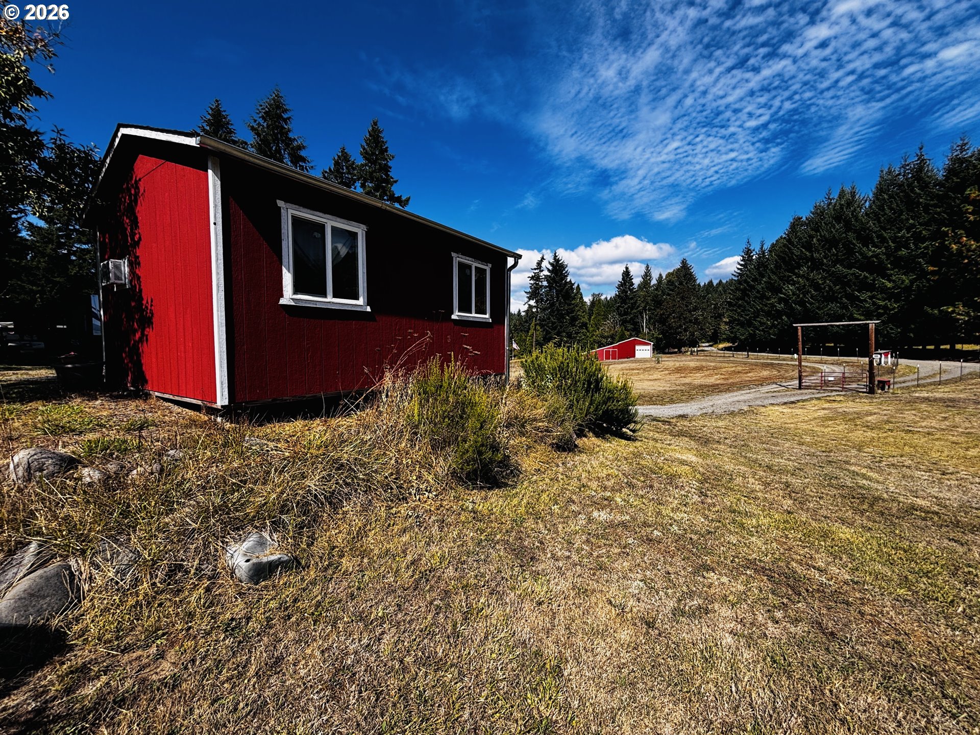 main property photo 37
