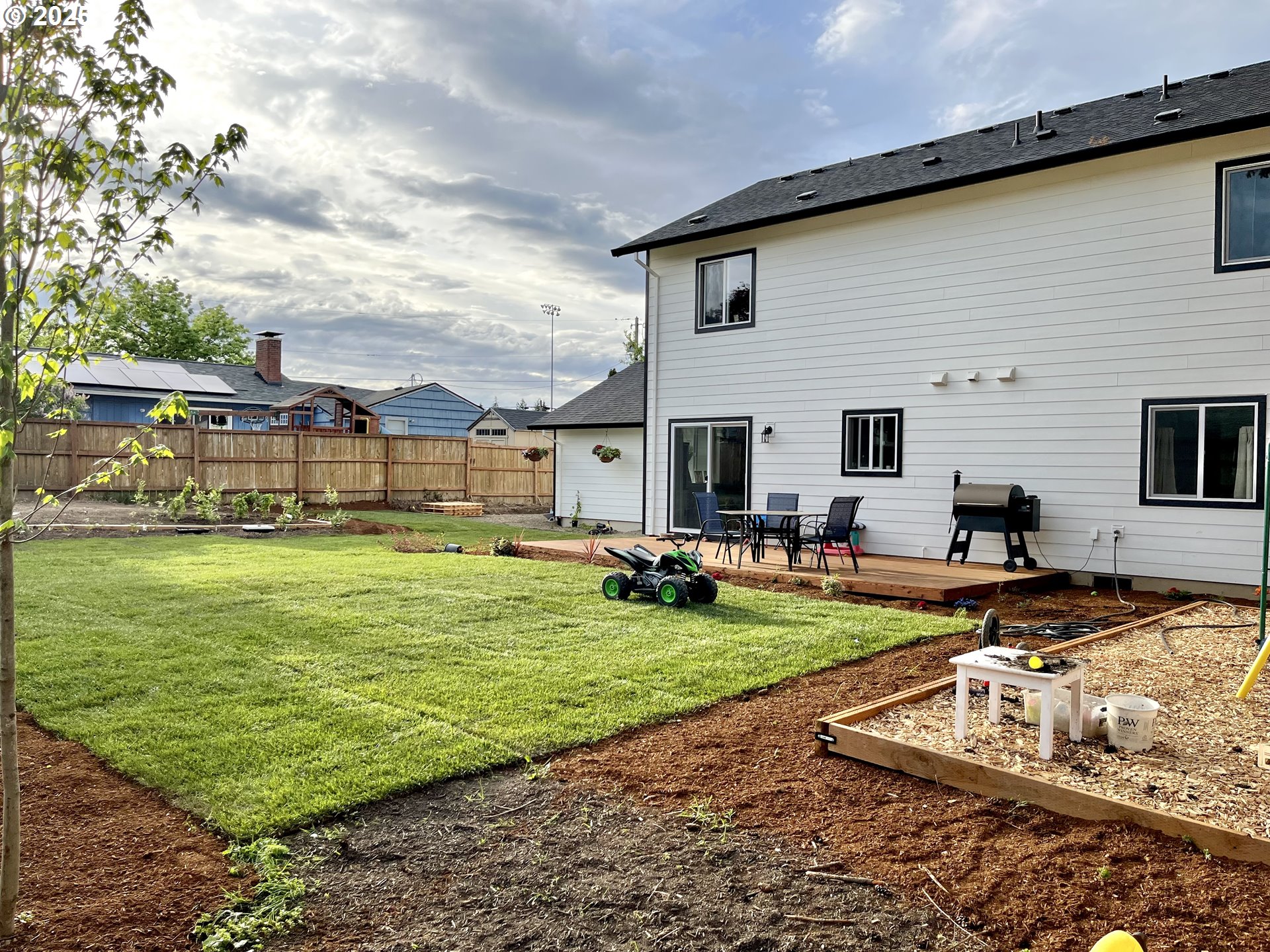 property viewer photo 19