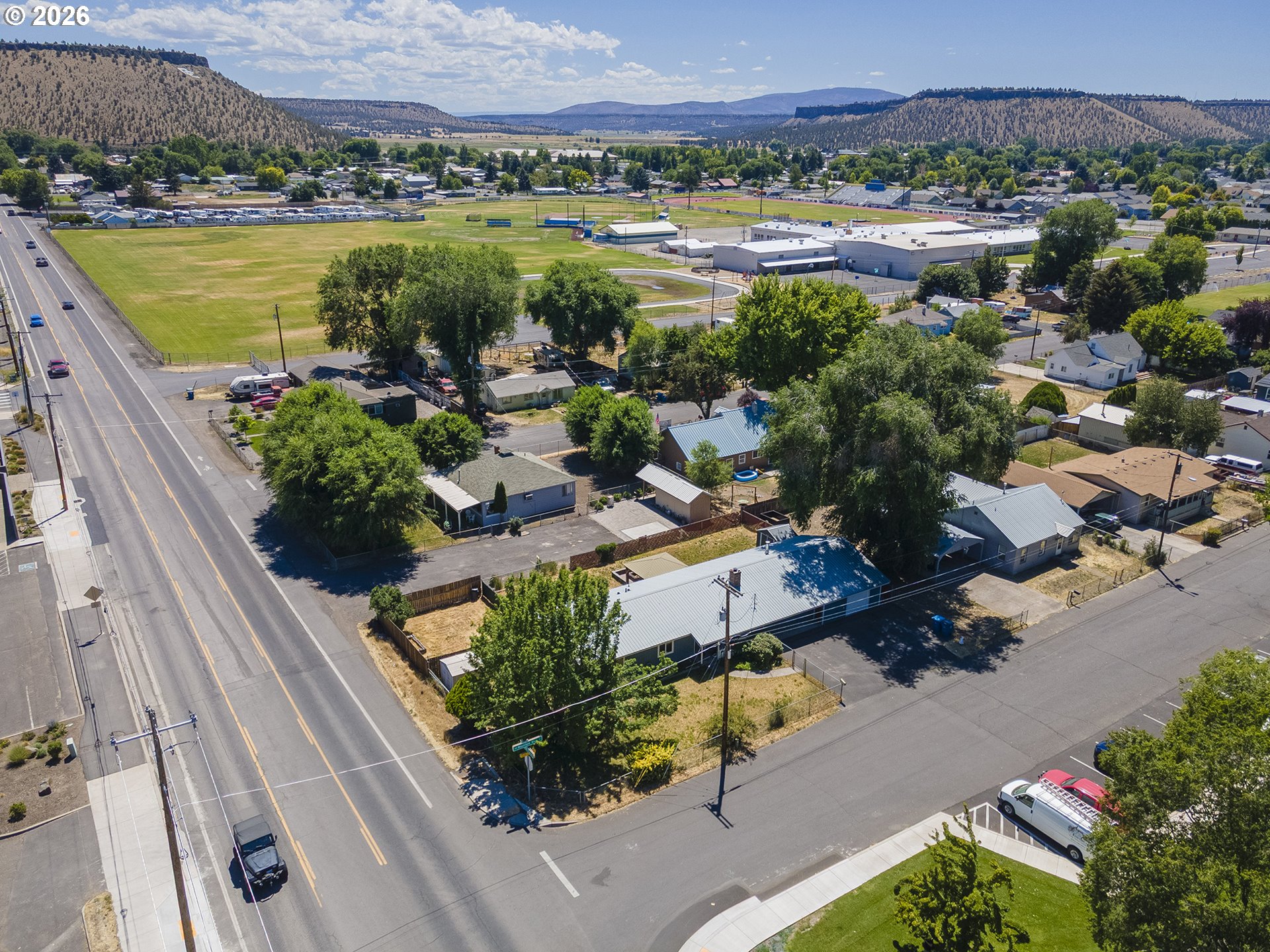 main property photo 41