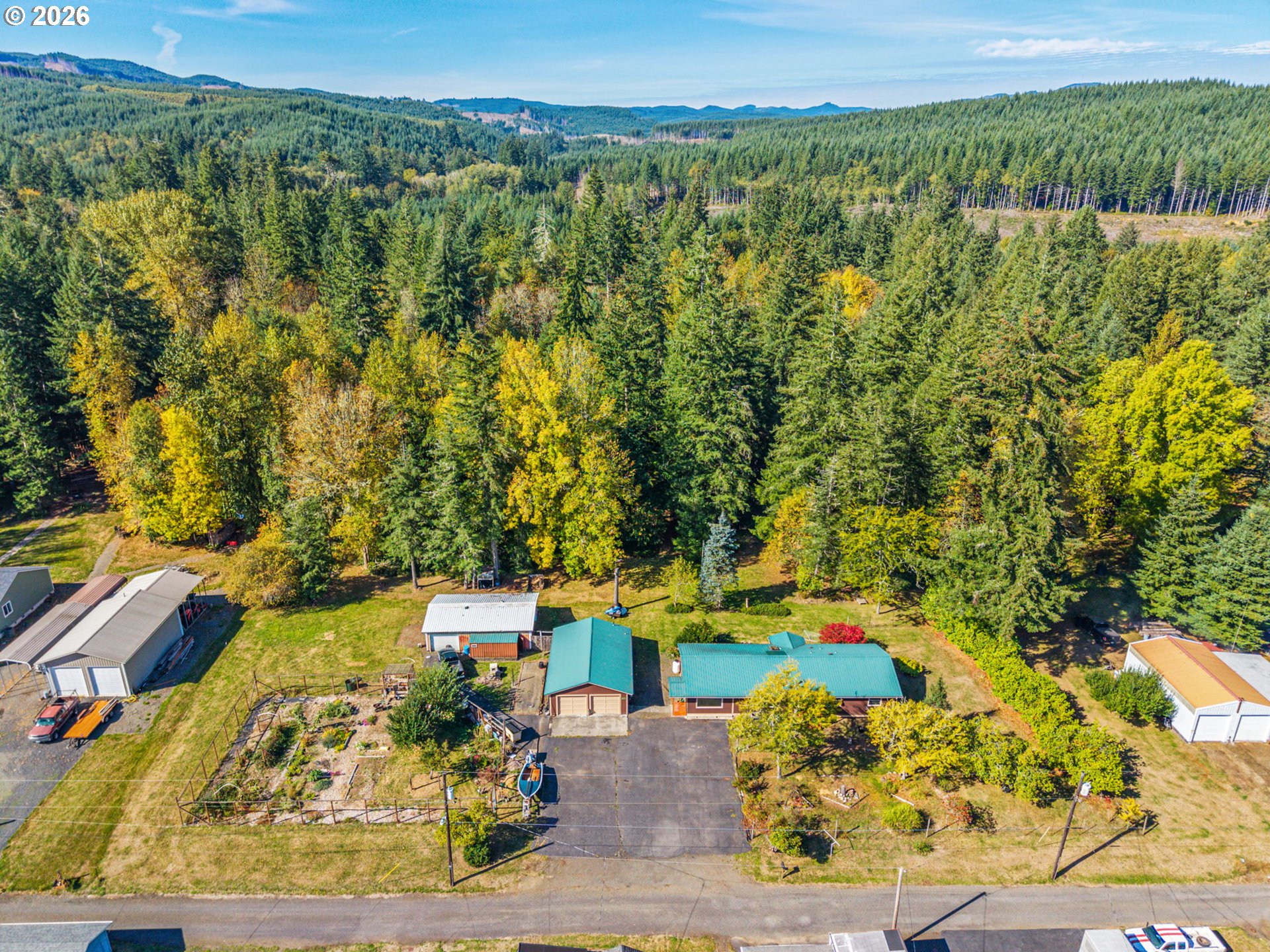 main property photo 38