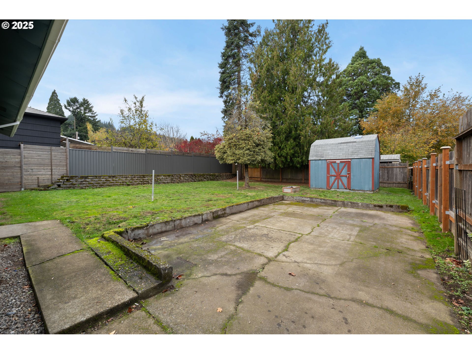property viewer photo 26