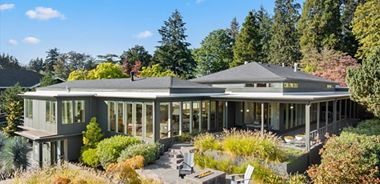 image of property with 4 Bed | 4 Bath | 5,768 Sqft