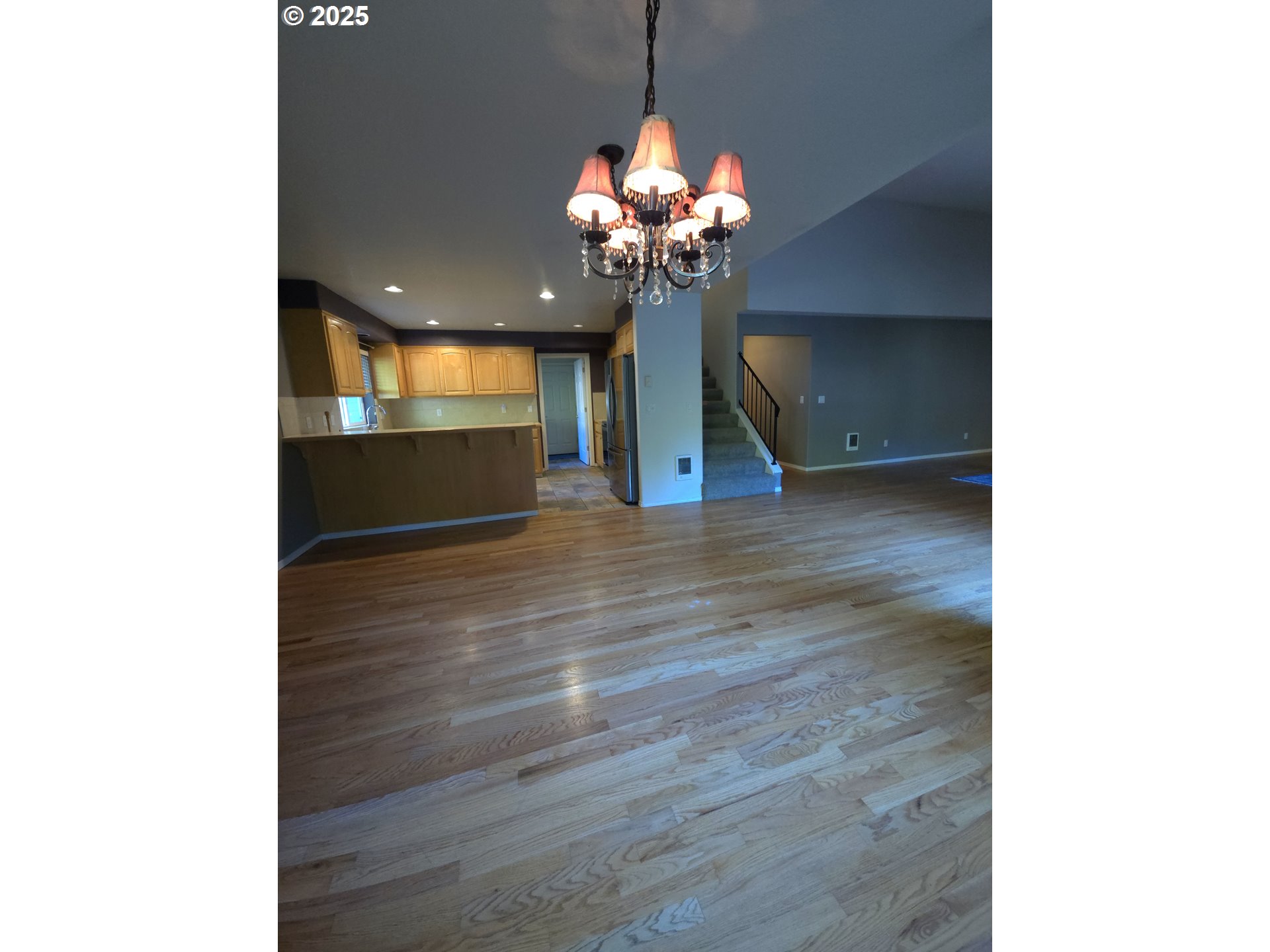 property viewer photo 10