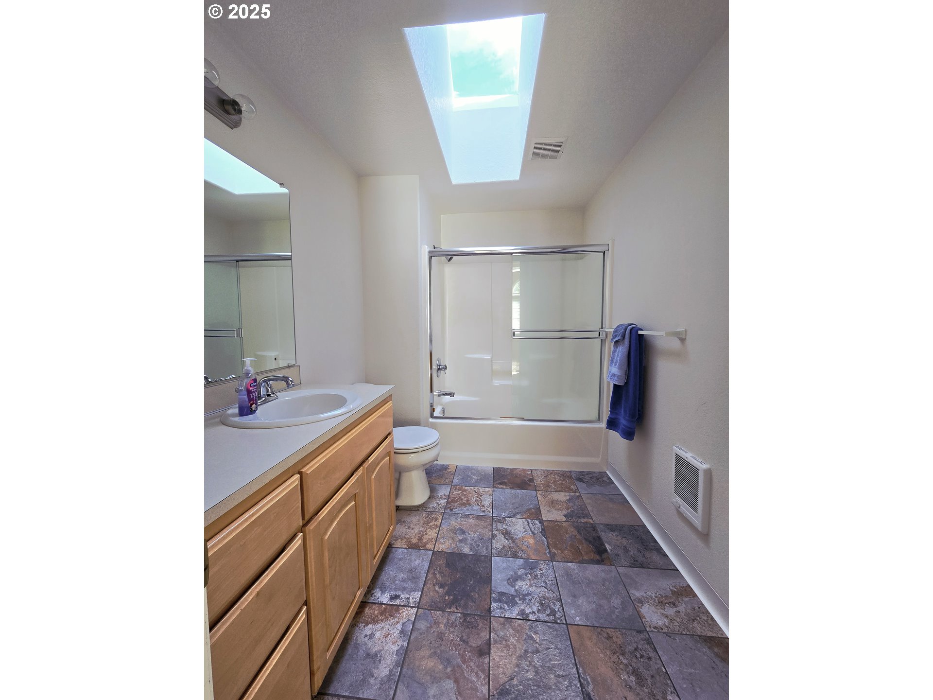 property viewer photo 17