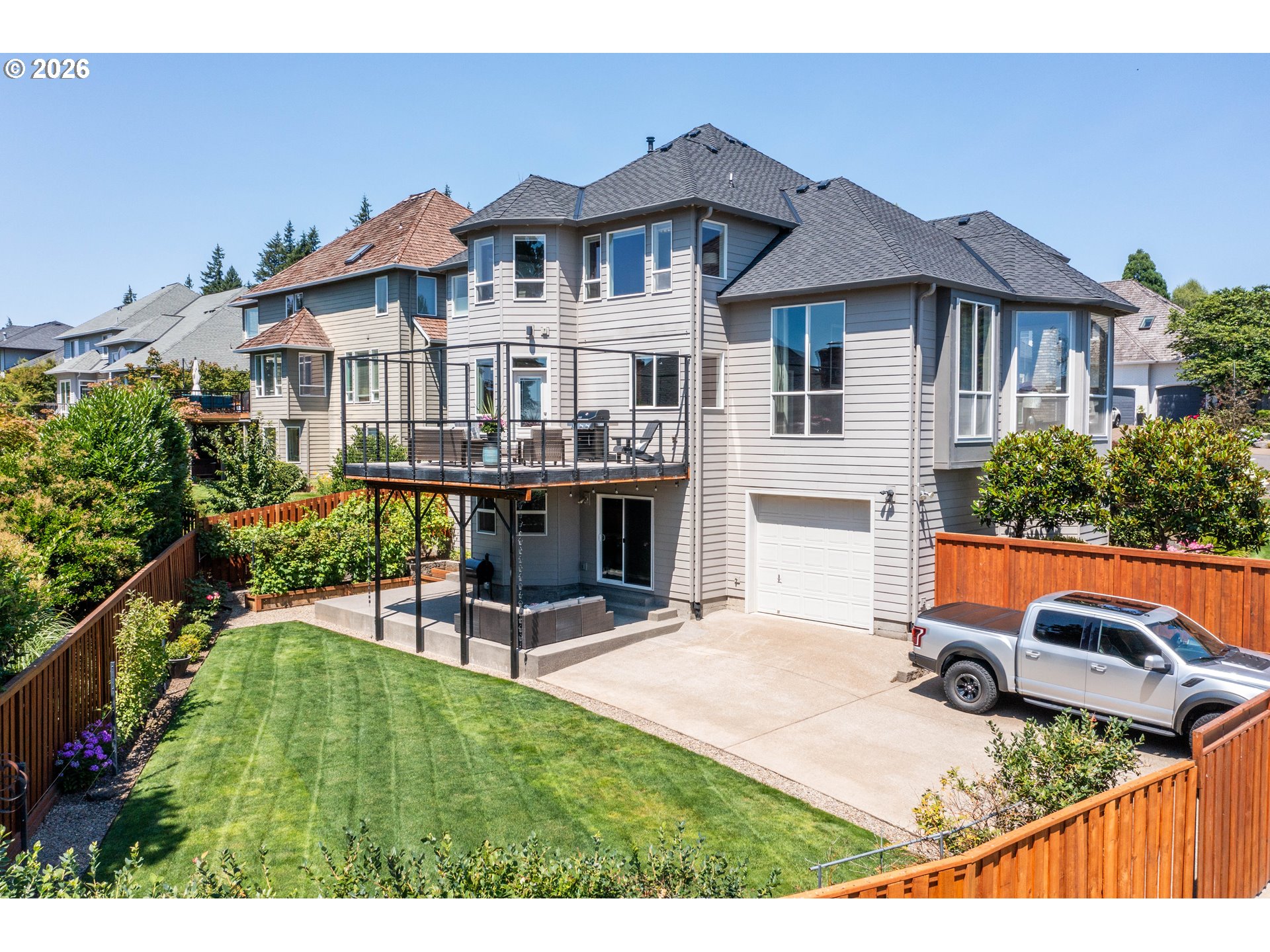 main property photo 41