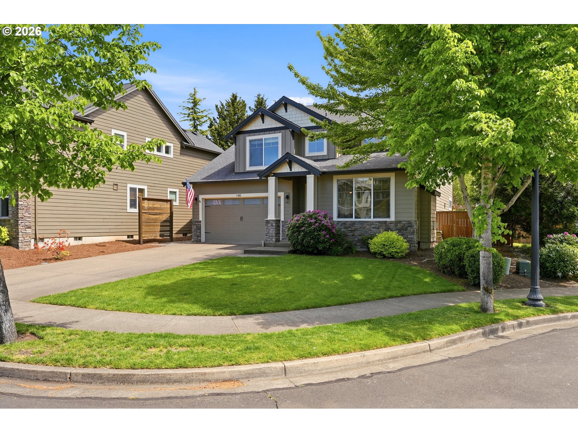 property viewer photo 1
