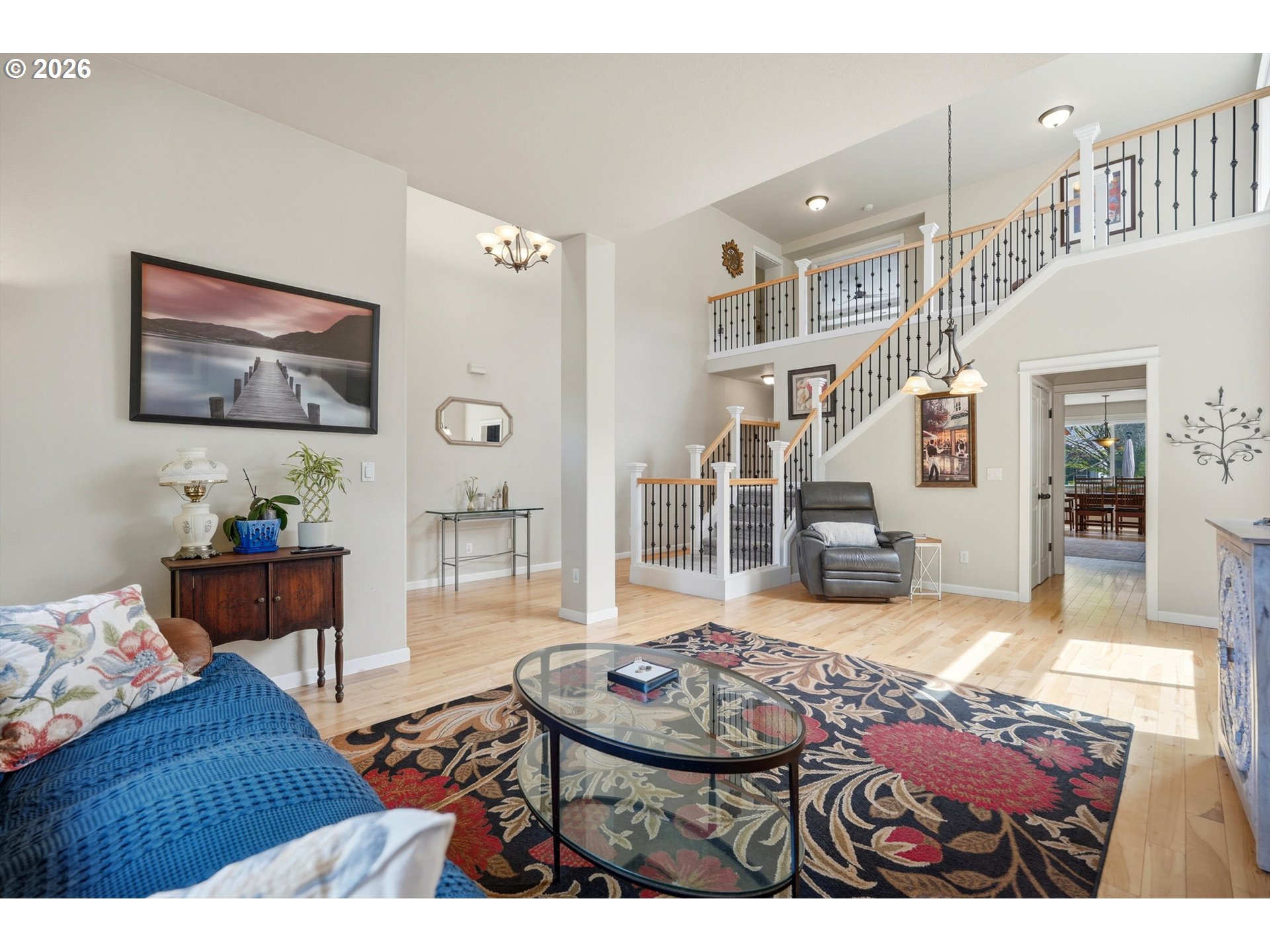 property viewer photo 2