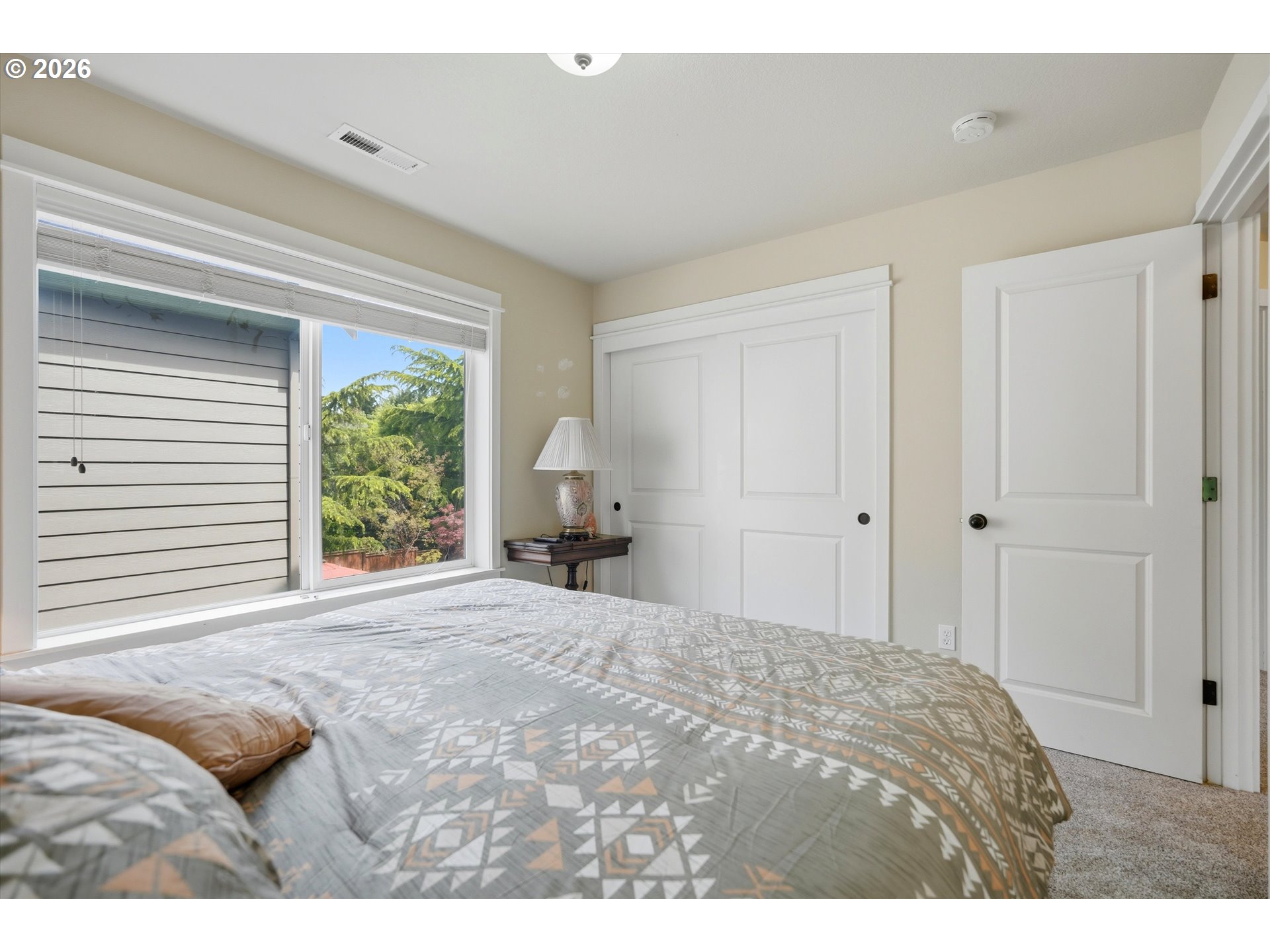 property viewer photo 20