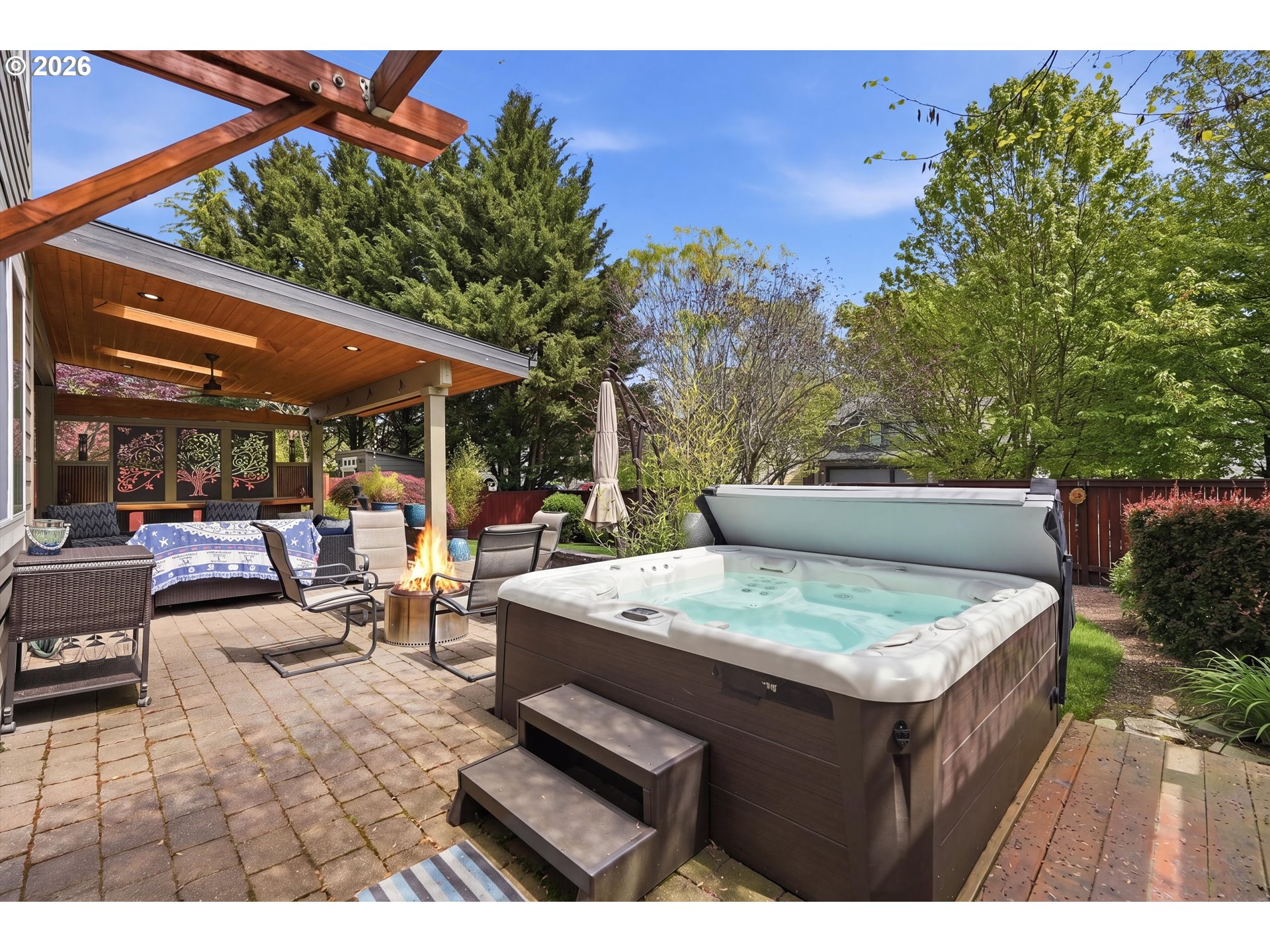 property viewer photo 31