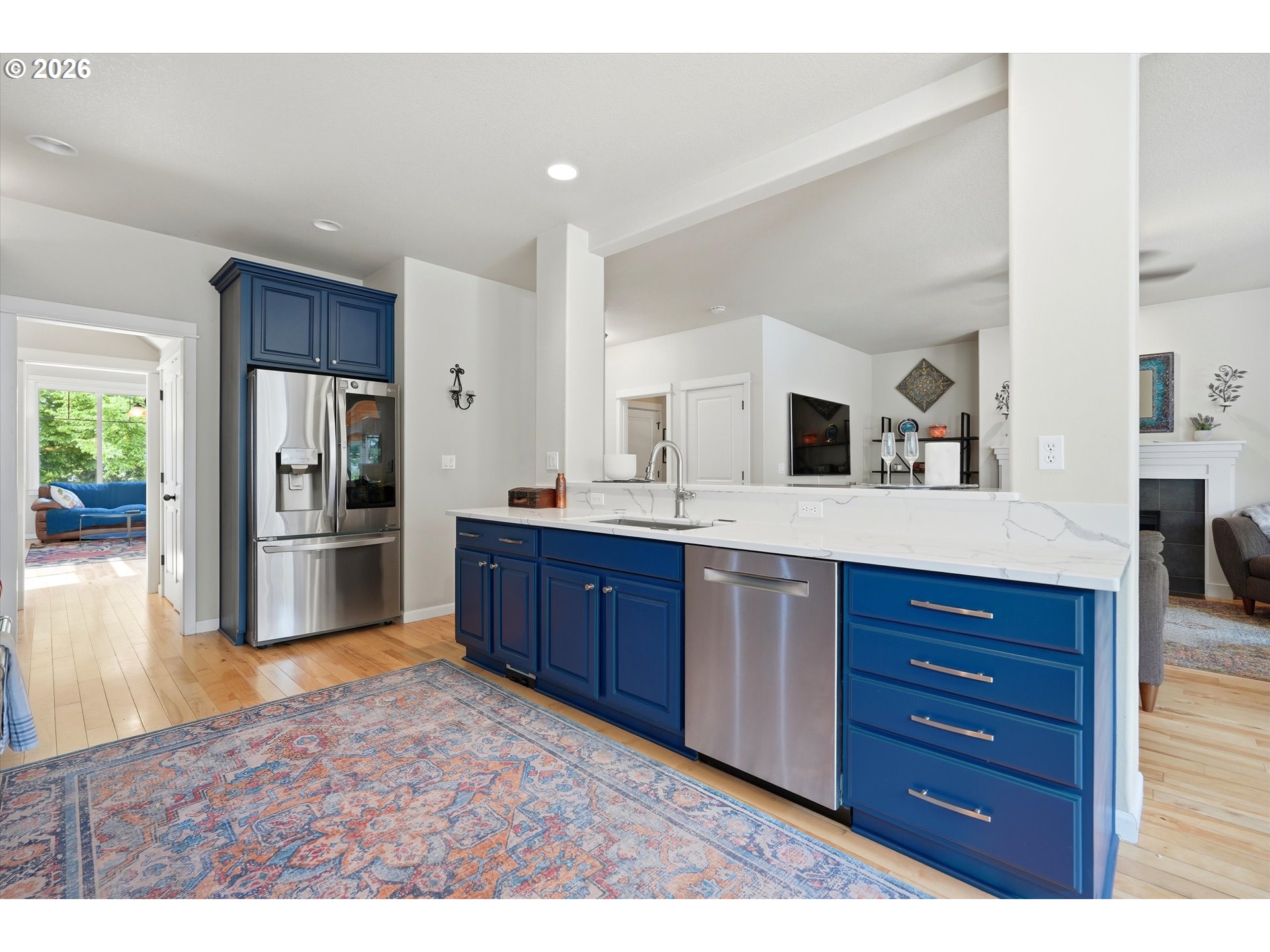 property viewer photo 8