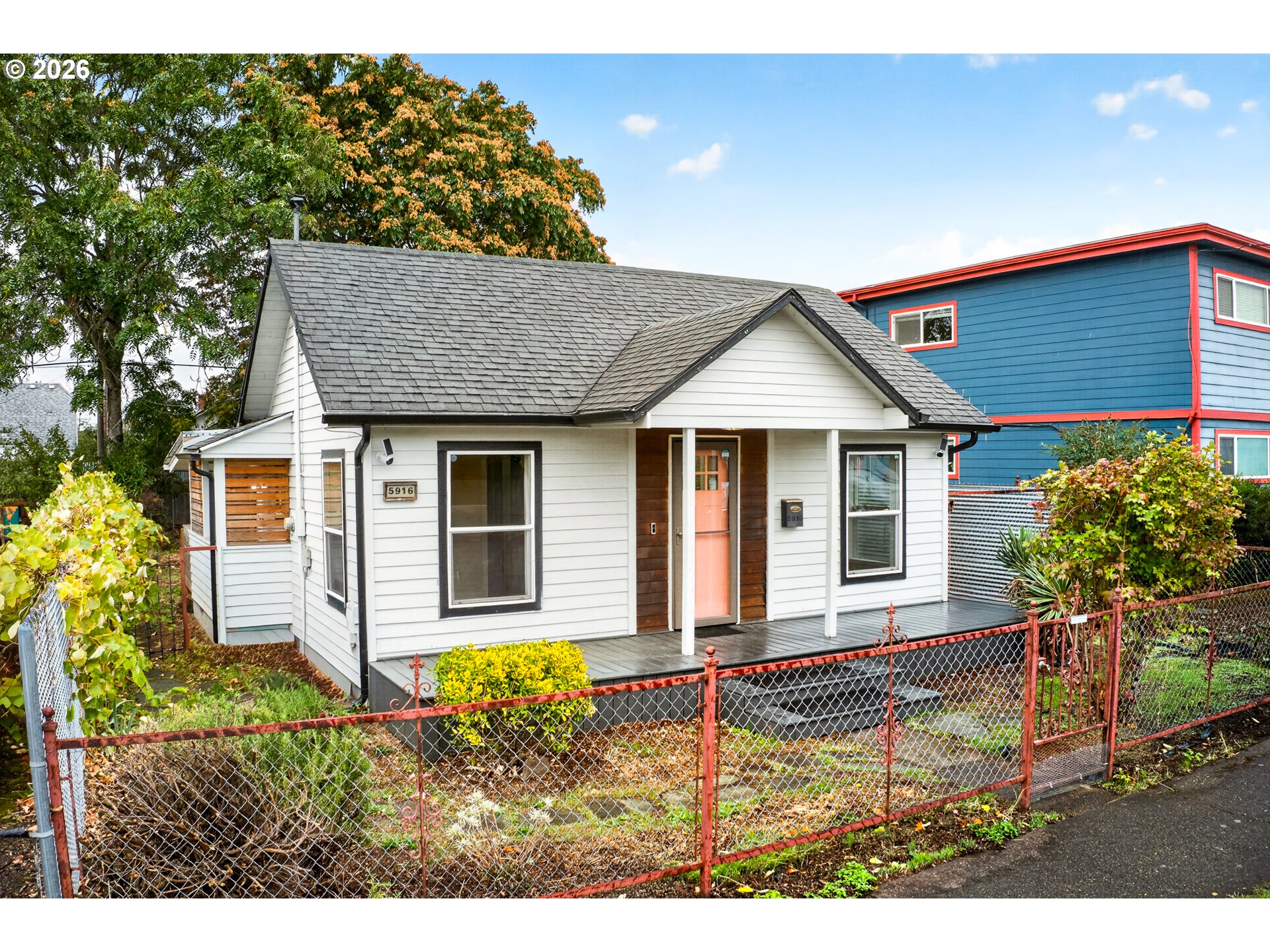 main property photo 33