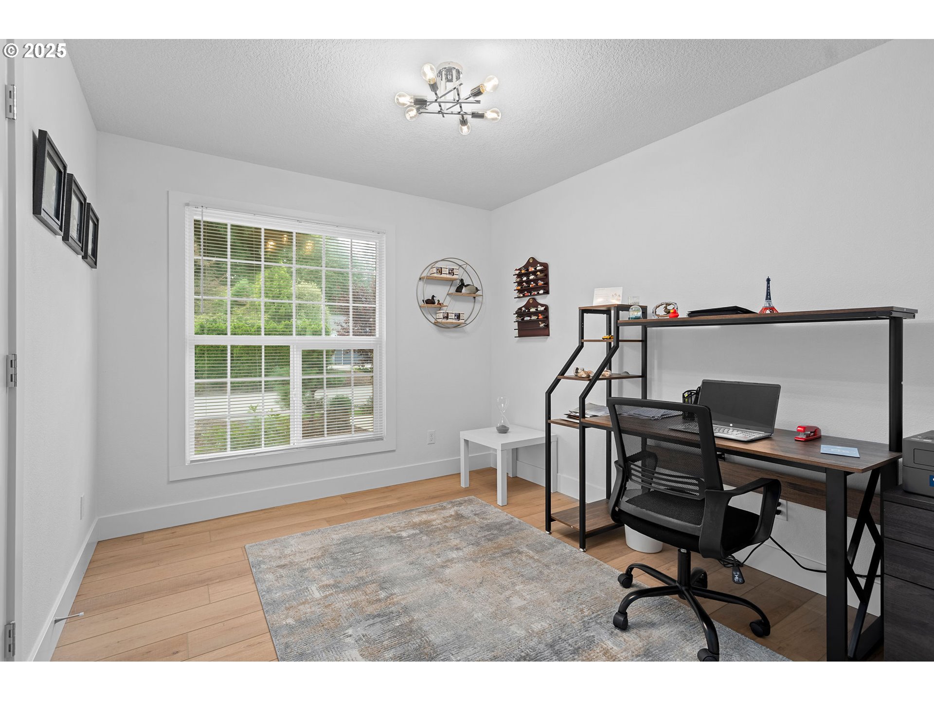 property viewer photo 22