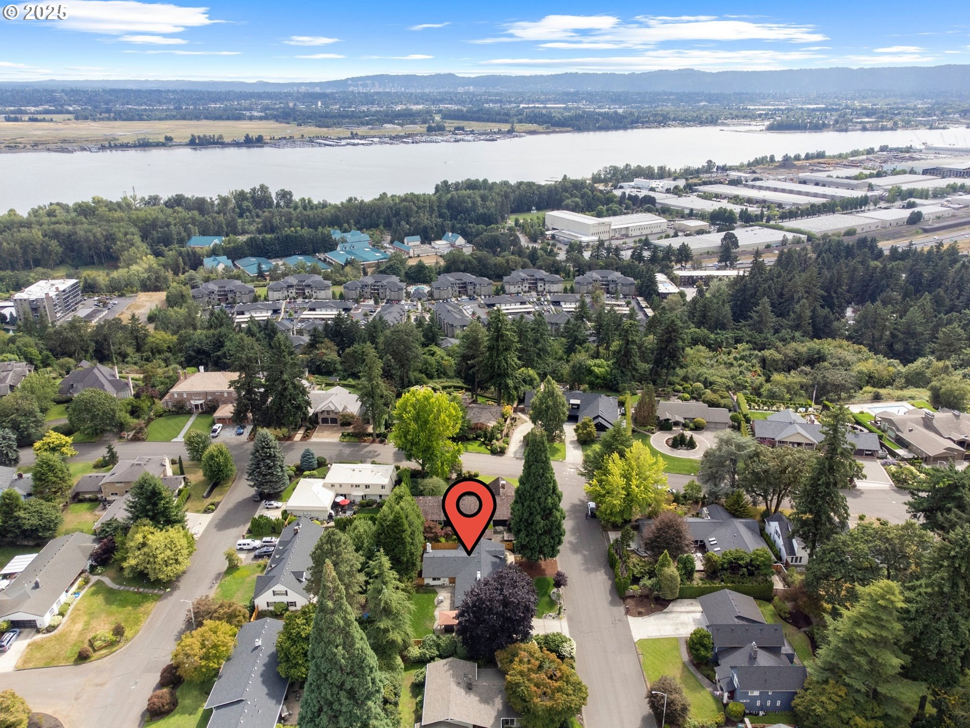 property viewer photo 47