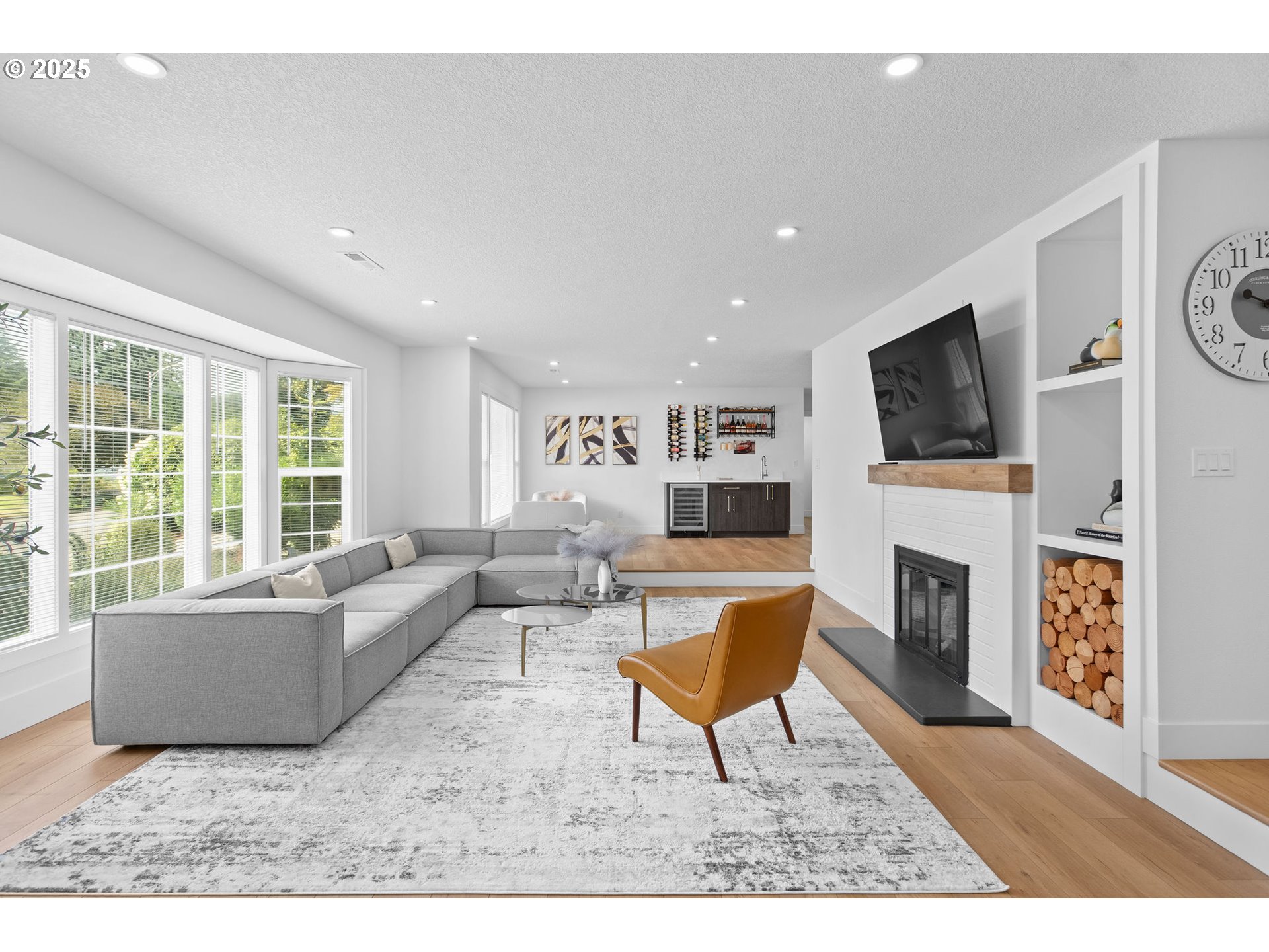 property viewer photo 8