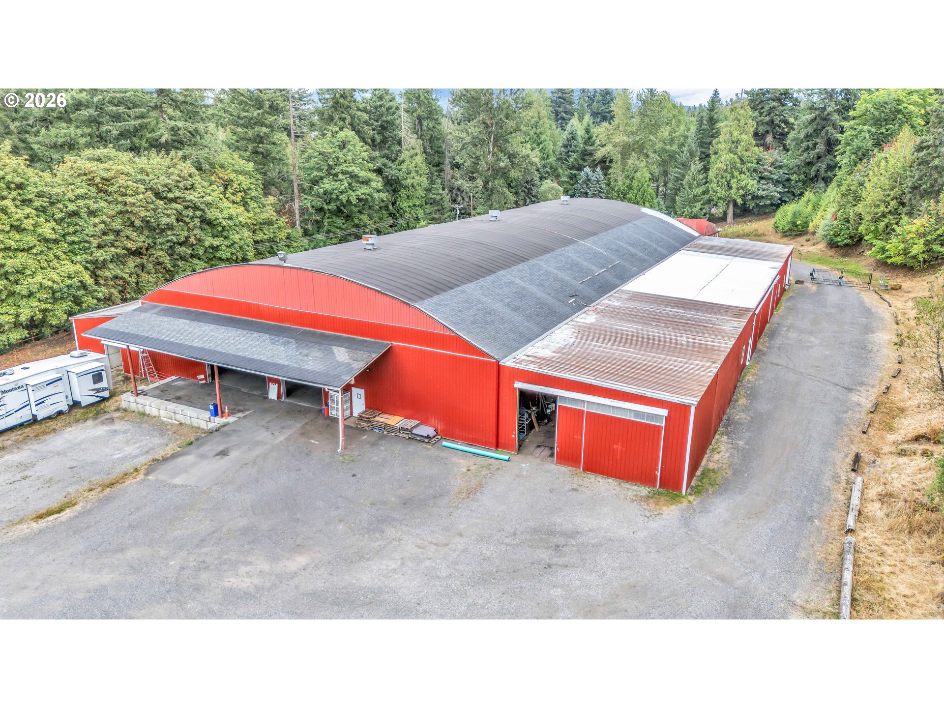 main property photo 5