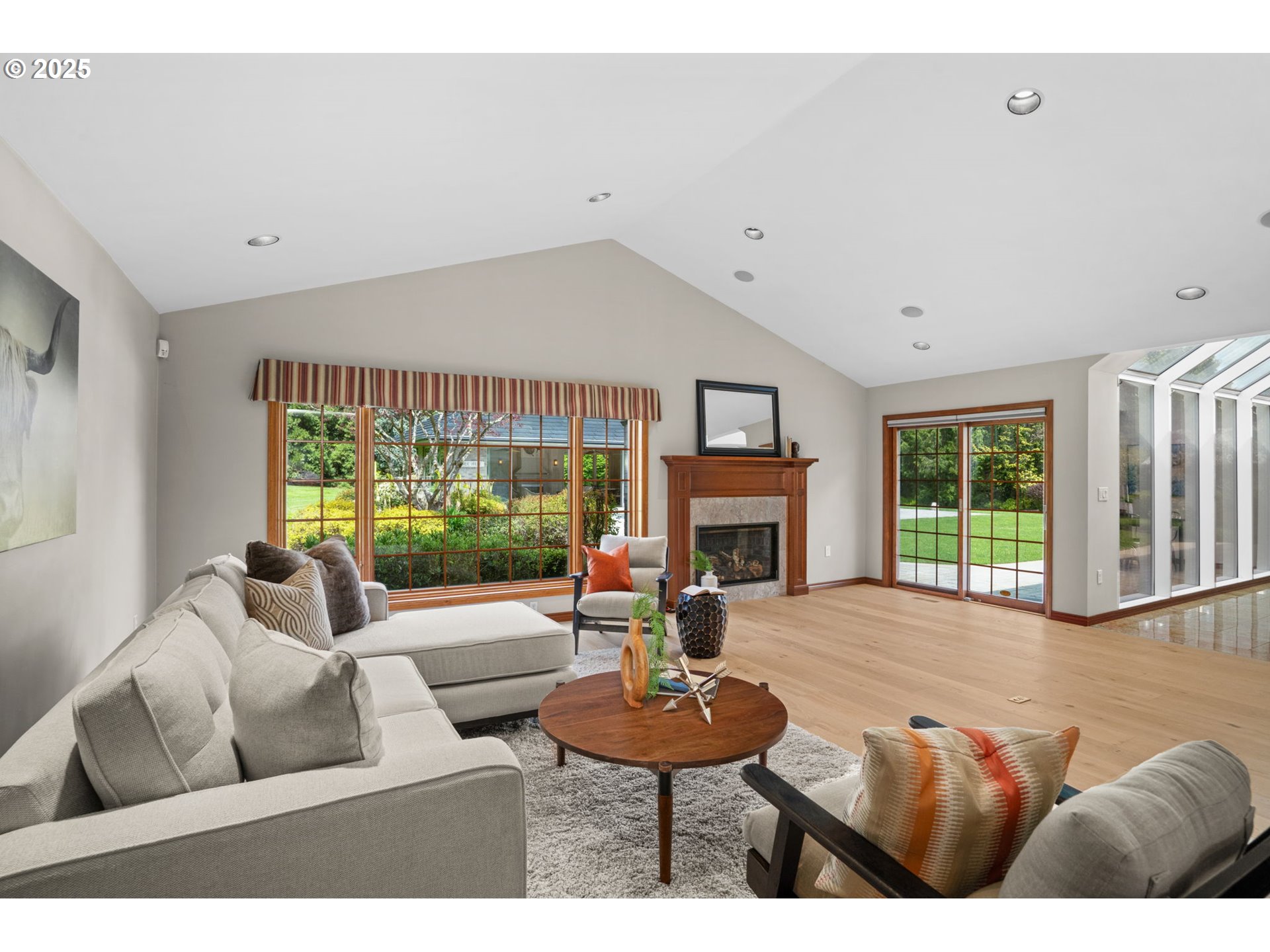 property viewer photo 10