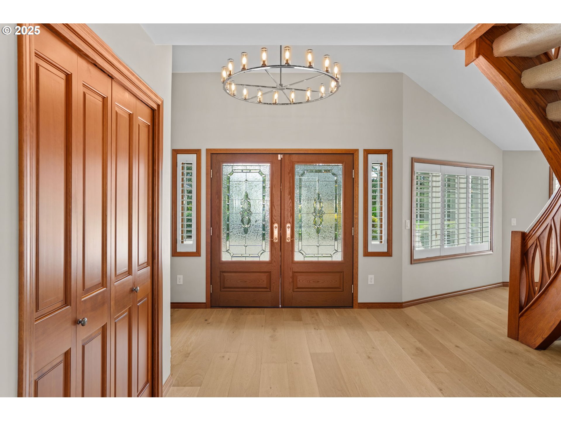 property viewer photo 3
