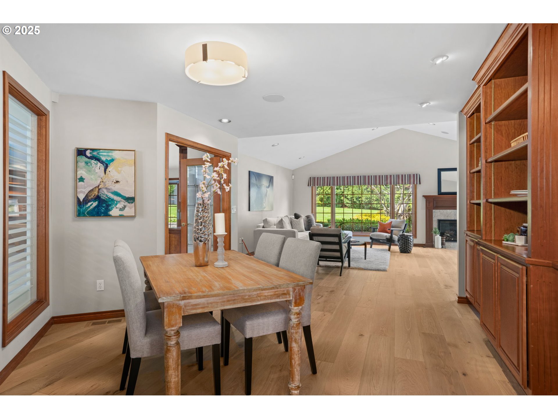 property viewer photo 8