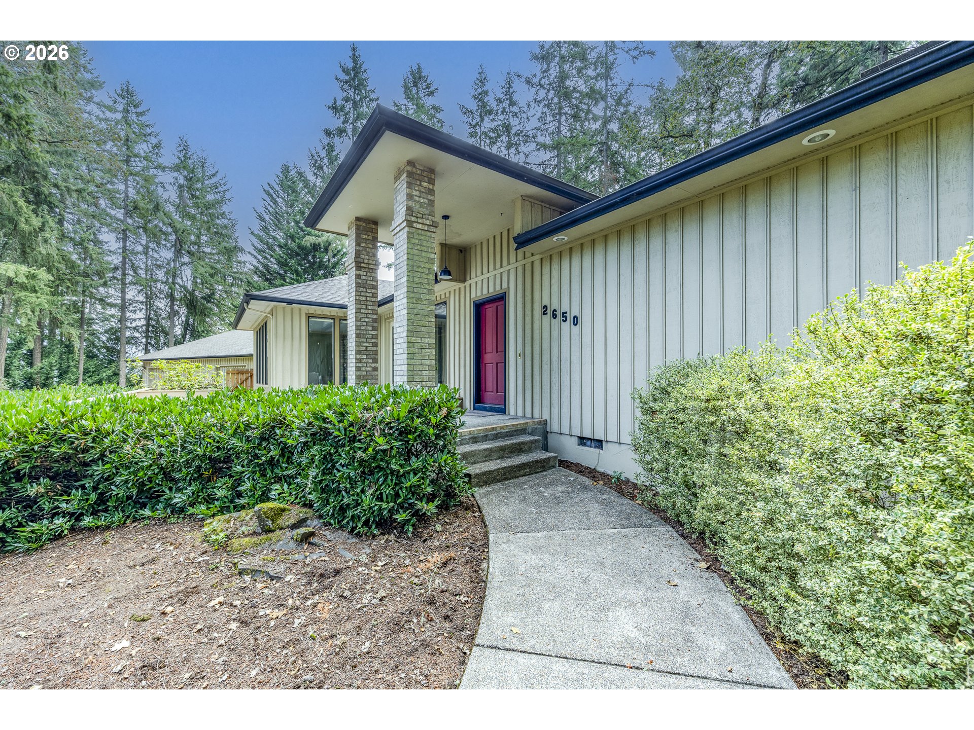 main property photo 2