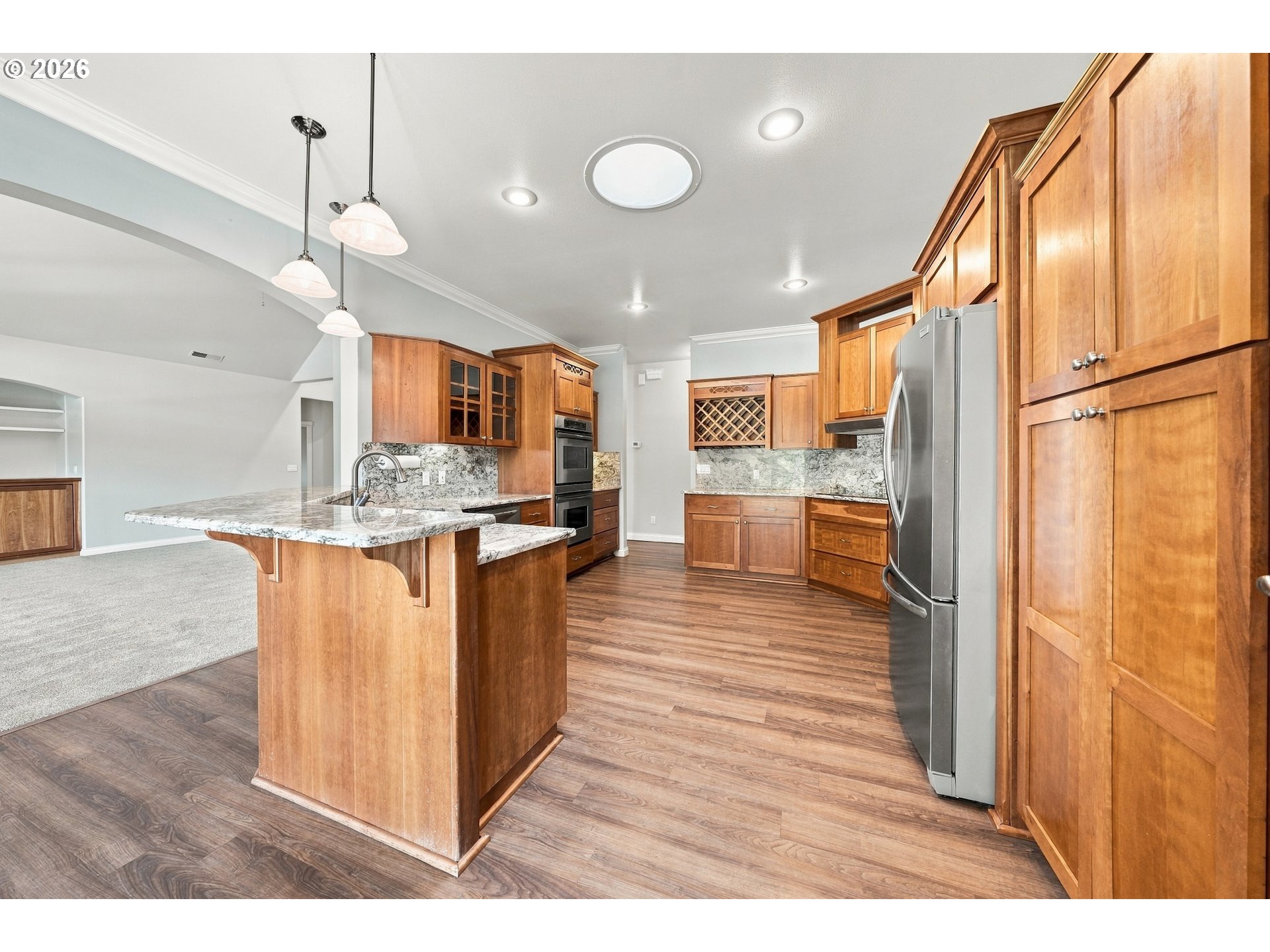 main property photo 9