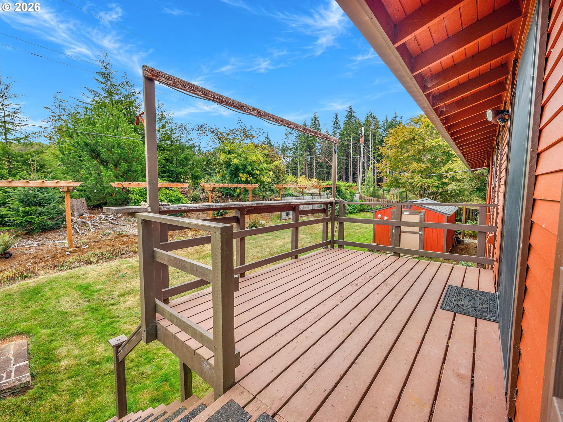 main property photo 16