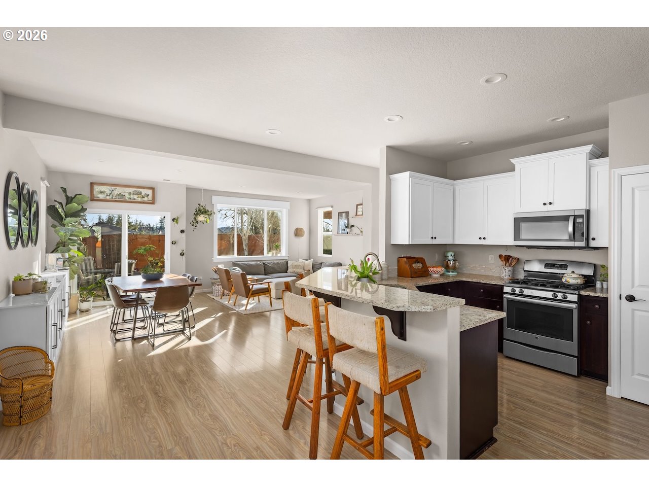 property viewer photo 1