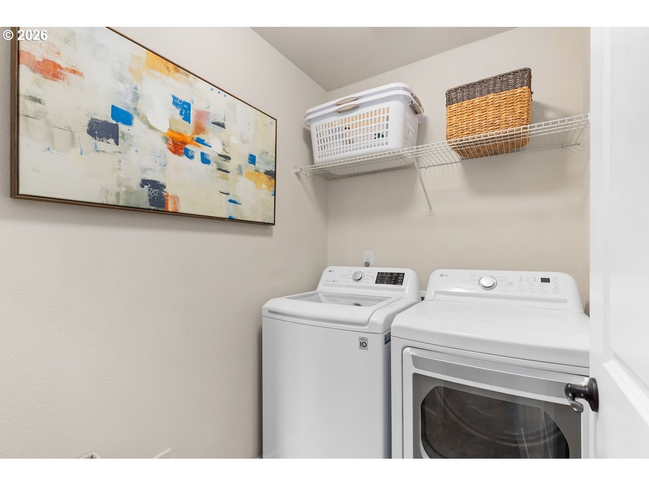 property viewer photo 24