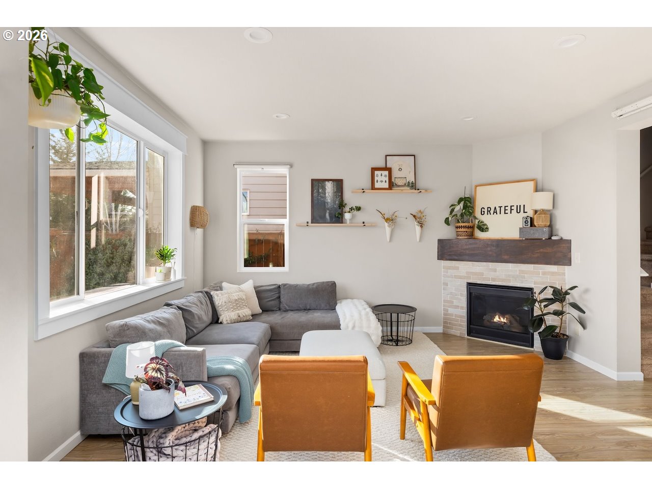 property viewer photo 8